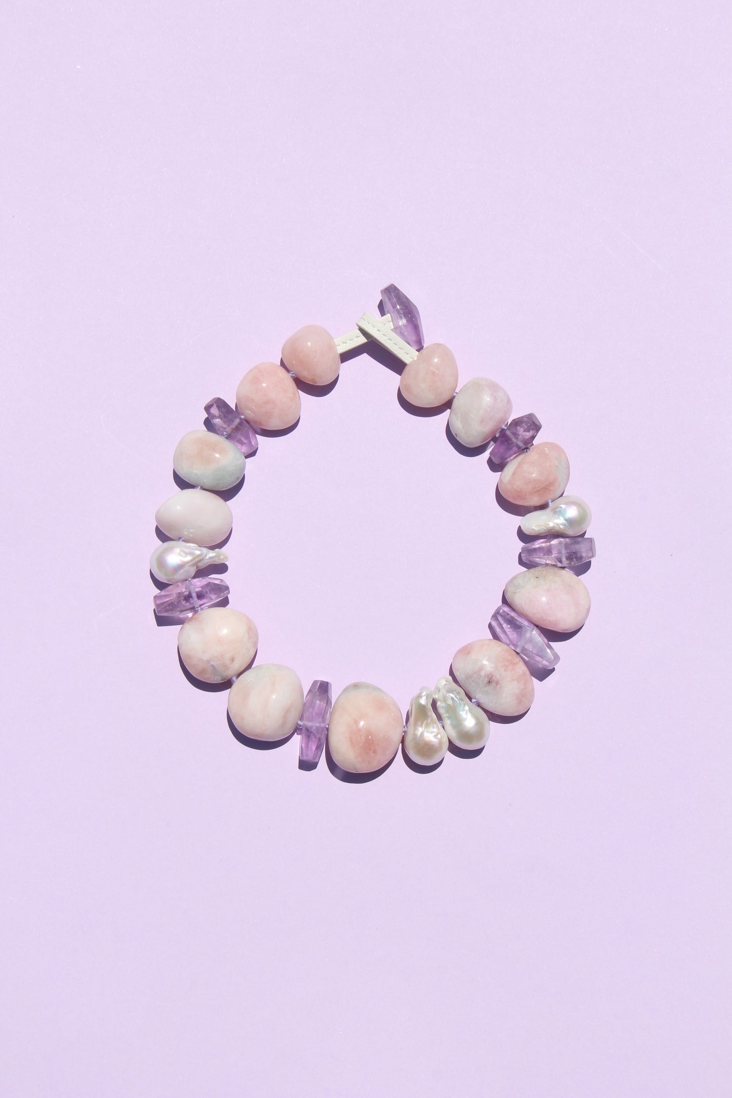 Necklace: morganite, amethyst, pearls
