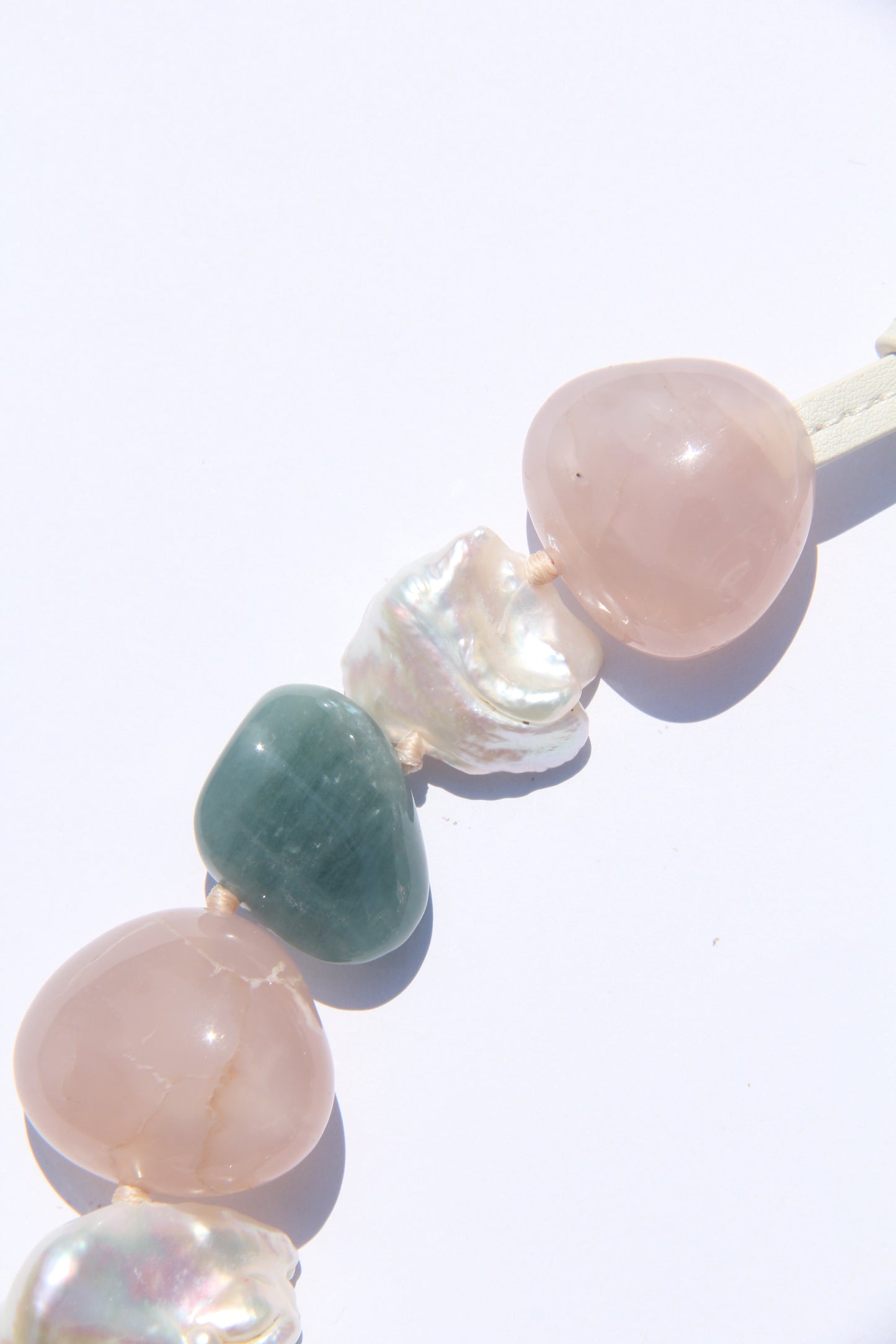 Necklace: morganite, rose agate, pearls