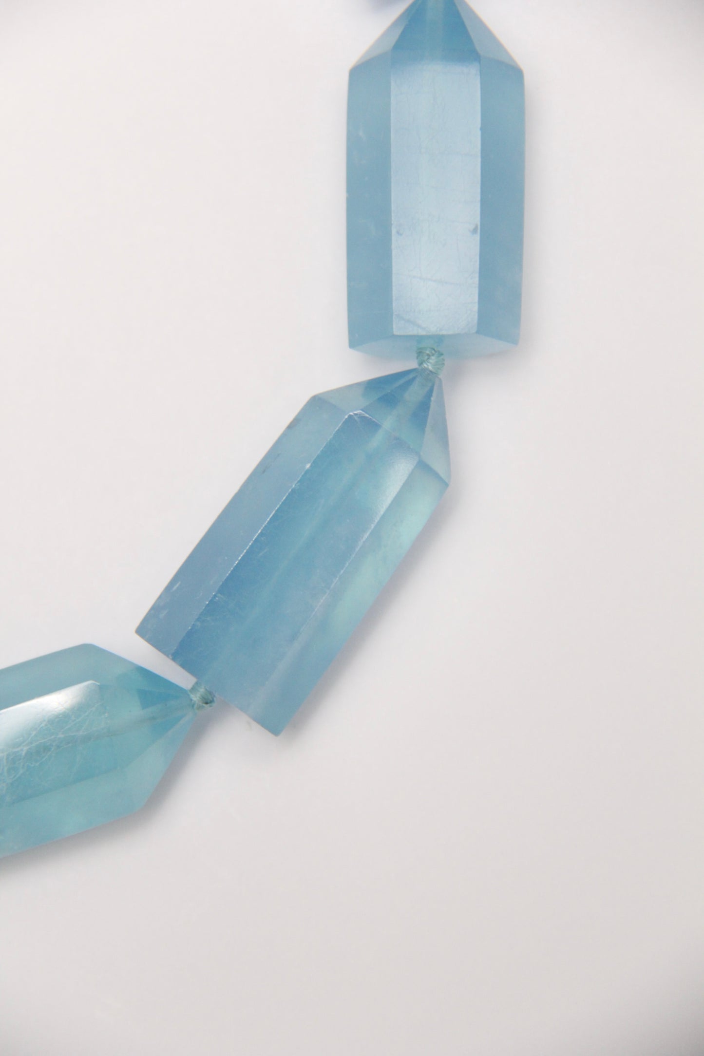 Necklace: aquamarine, pearls