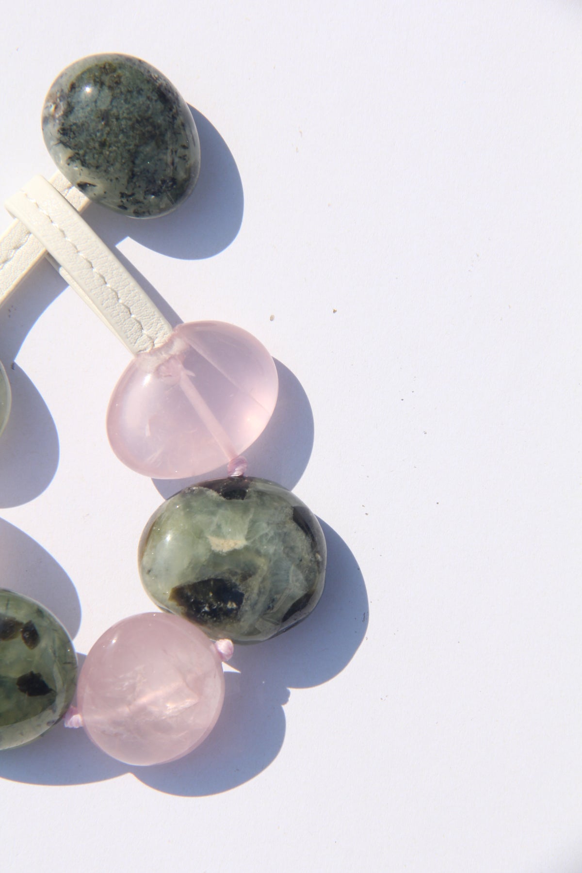 Bracelet: rose quartz, prehnite