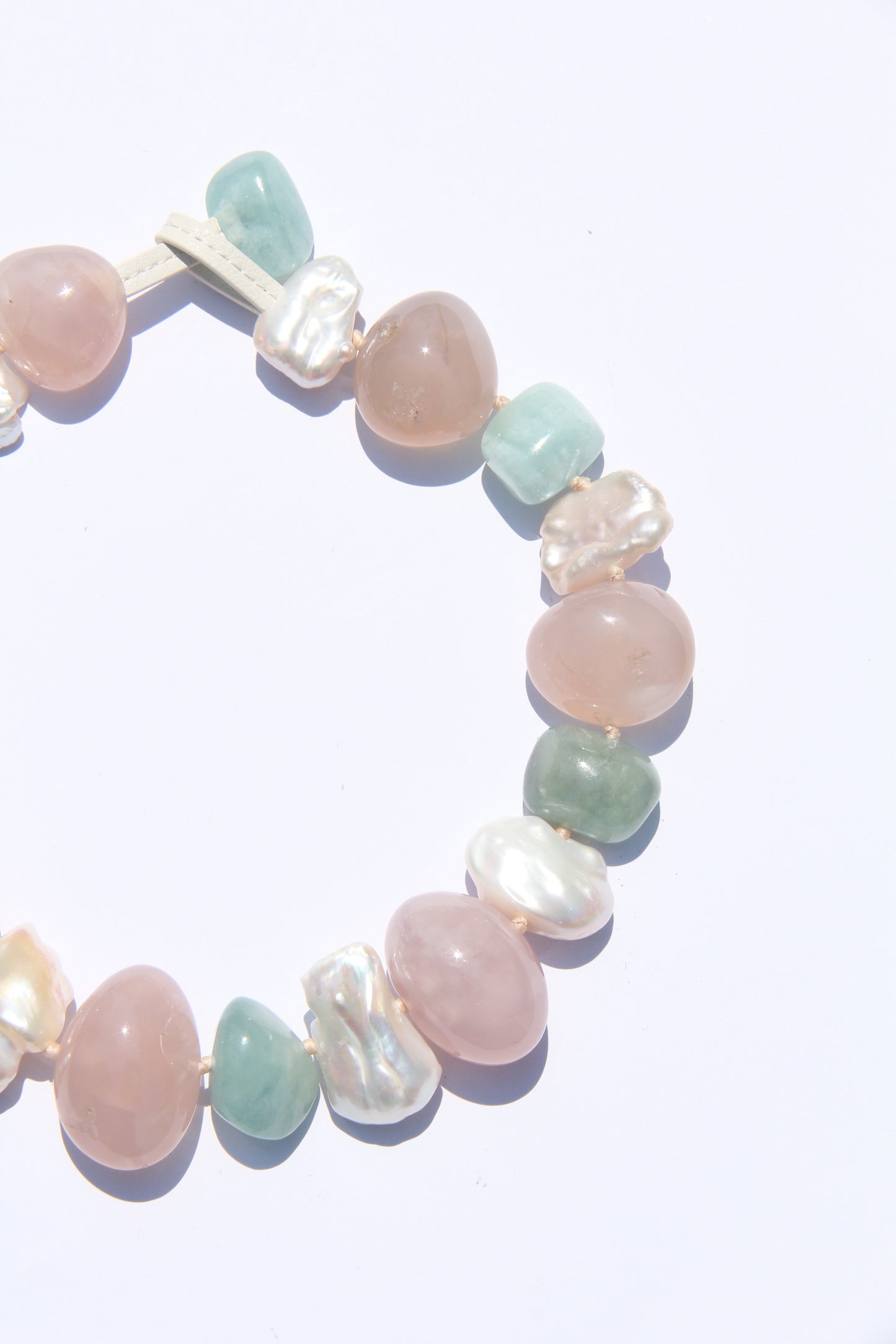 Necklace: morganite, rose agate, pearls