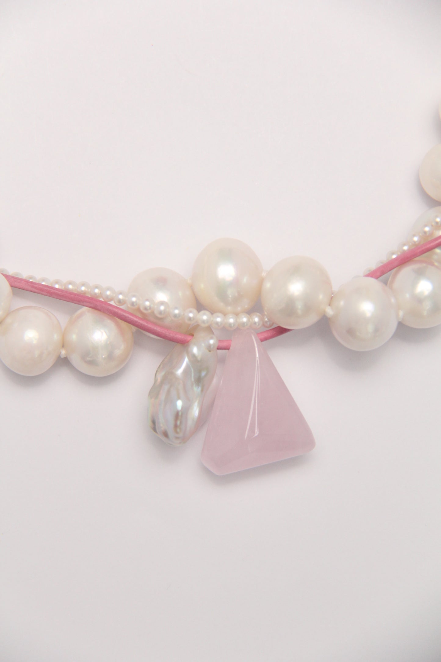 Necklace: morganite, rose quartz, pearls