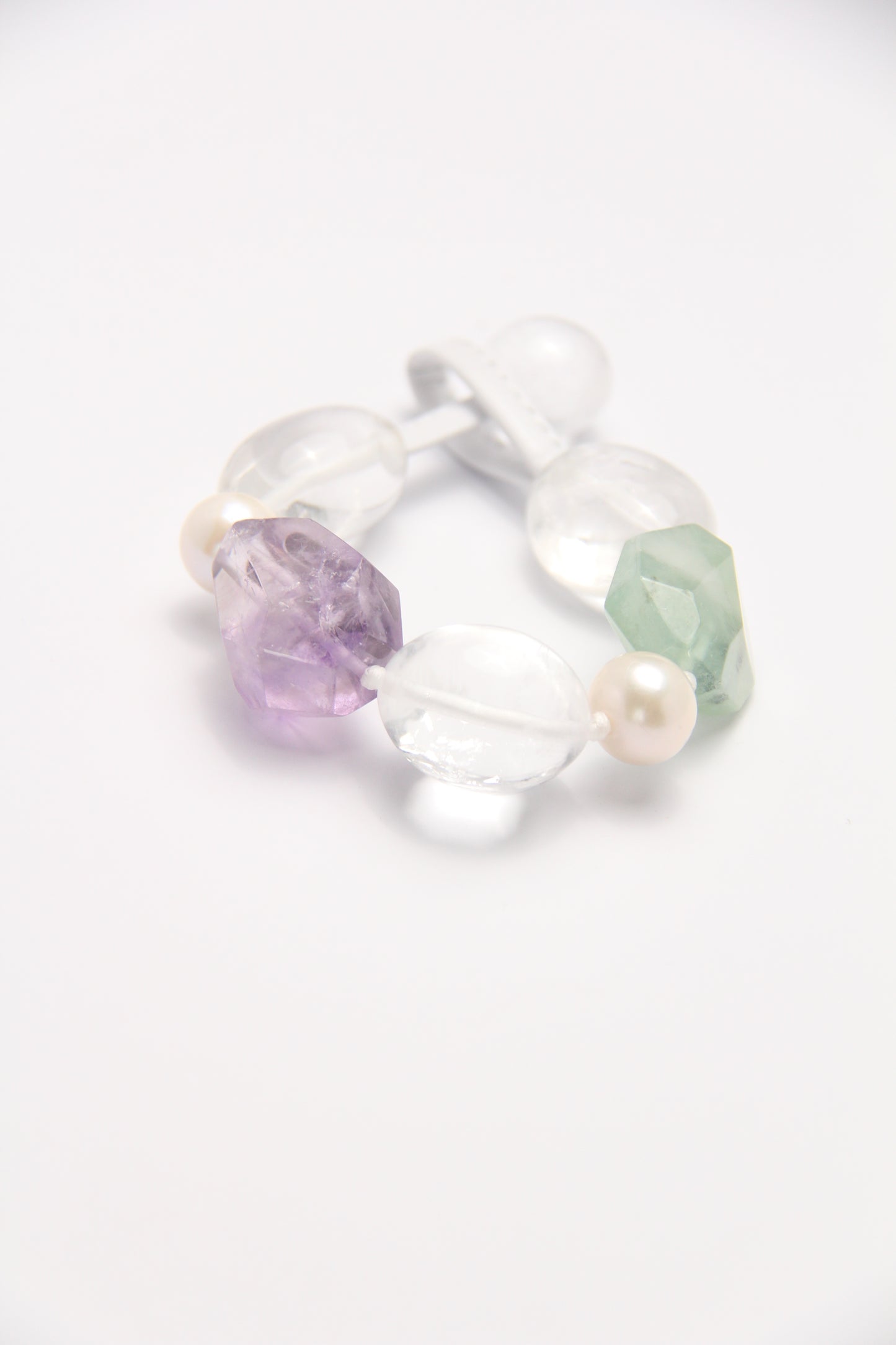 Bracelet: amethyst, morganite, quartz, pearls