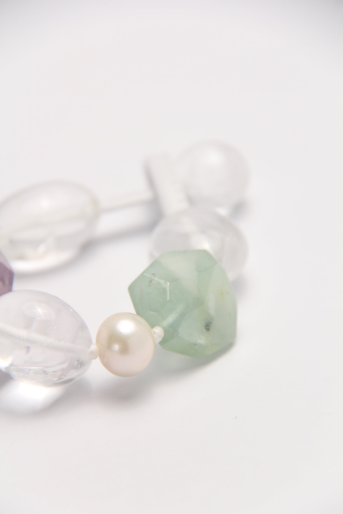Bracelet: amethyst, morganite, quartz, pearls