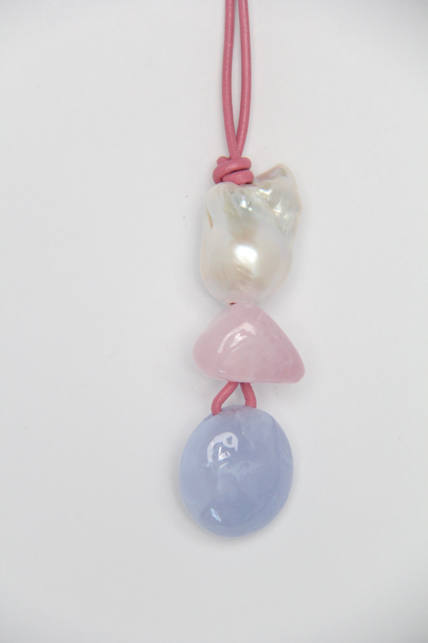 Pendant: pearl, morganite, blue lace agate