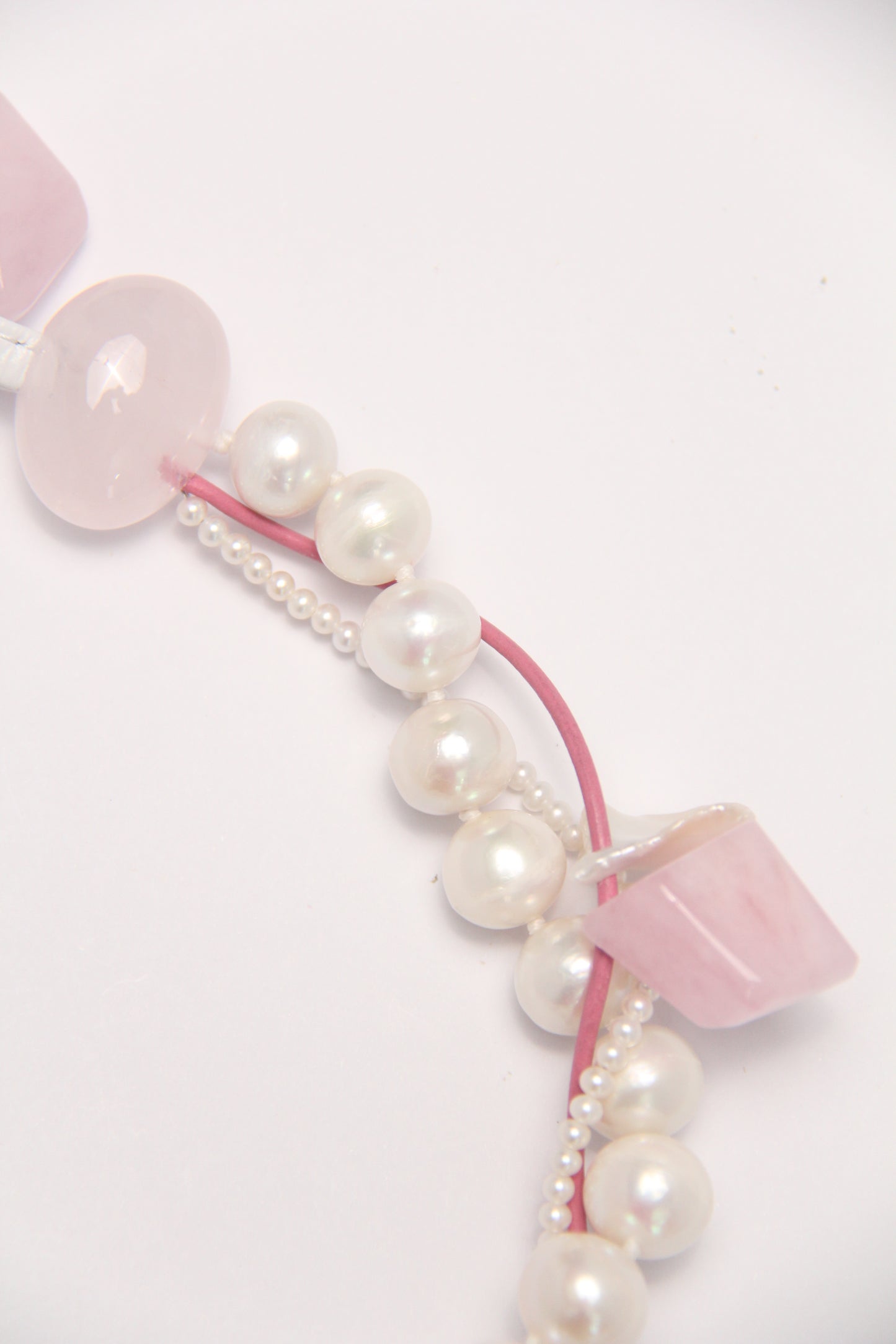 Necklace: morganite, rose quartz, pearls