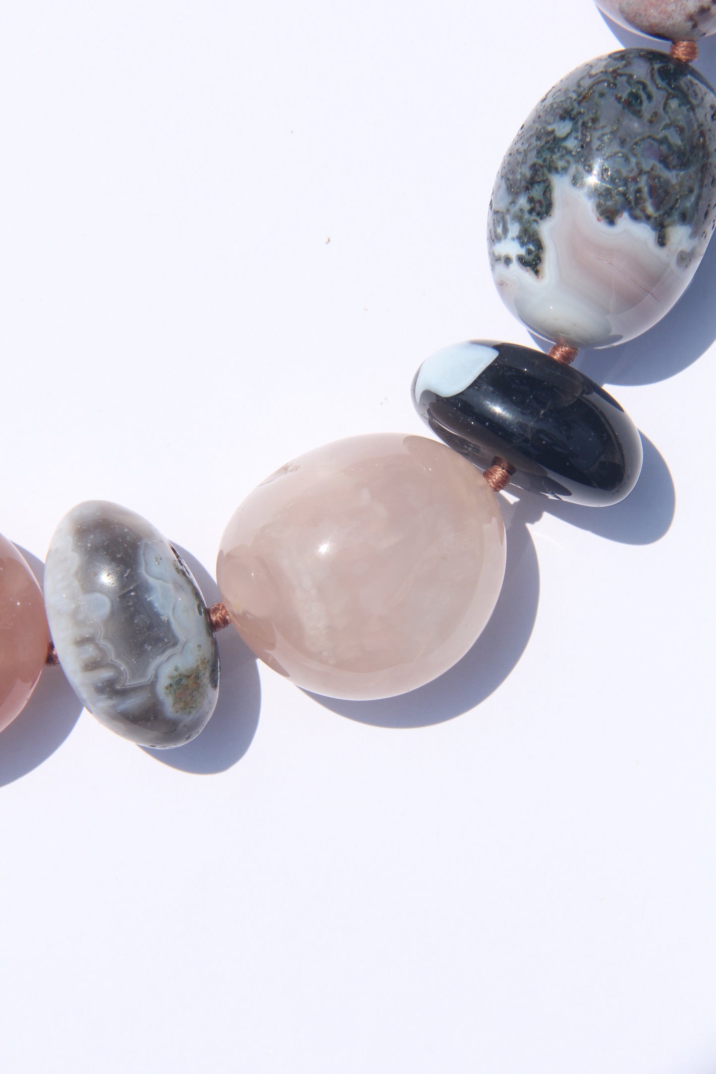 Necklace: persian agate, rose agate