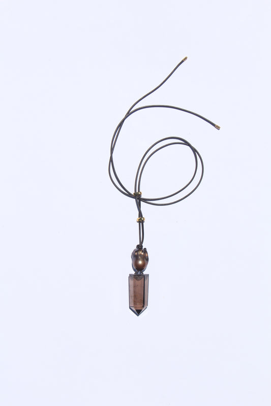 Pendant: pearl, smoky quartz