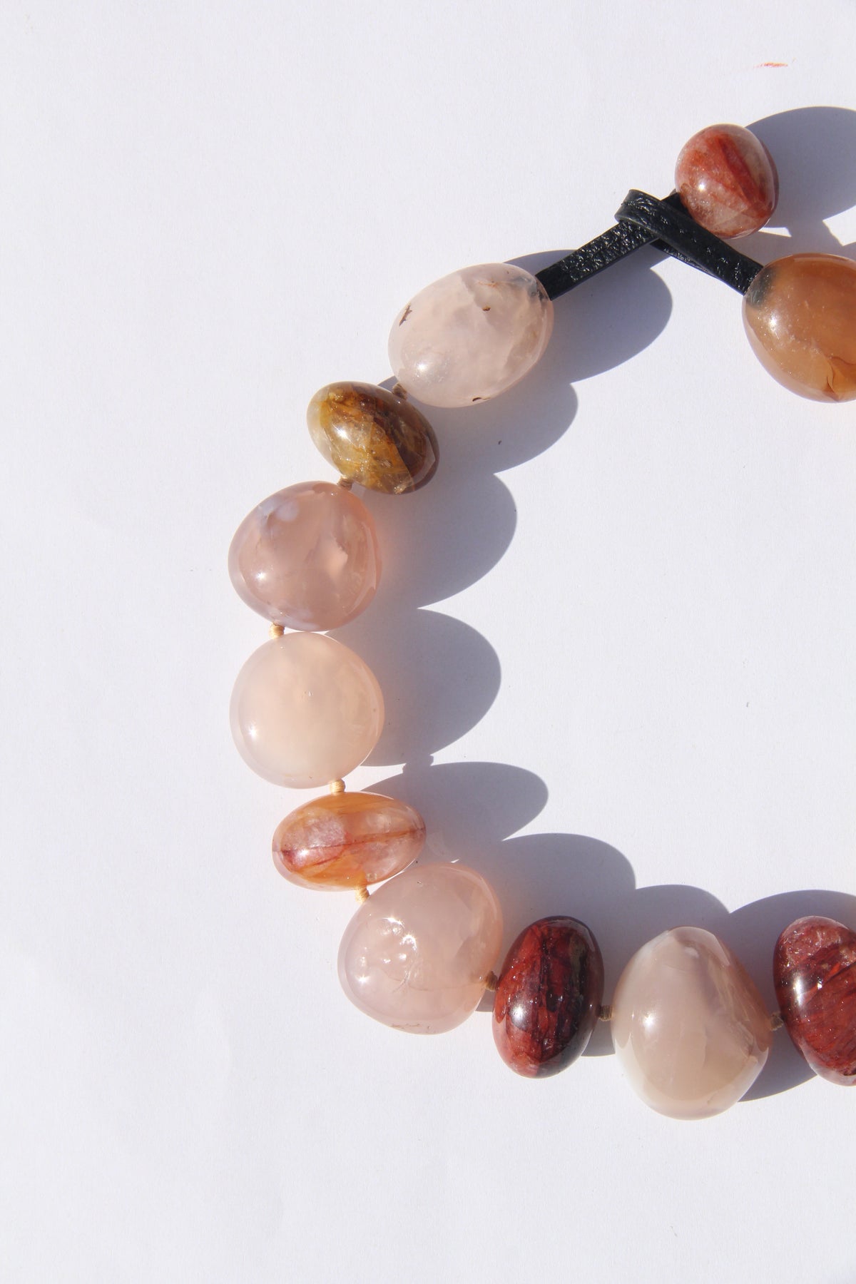 Necklace: rose agate, quartz