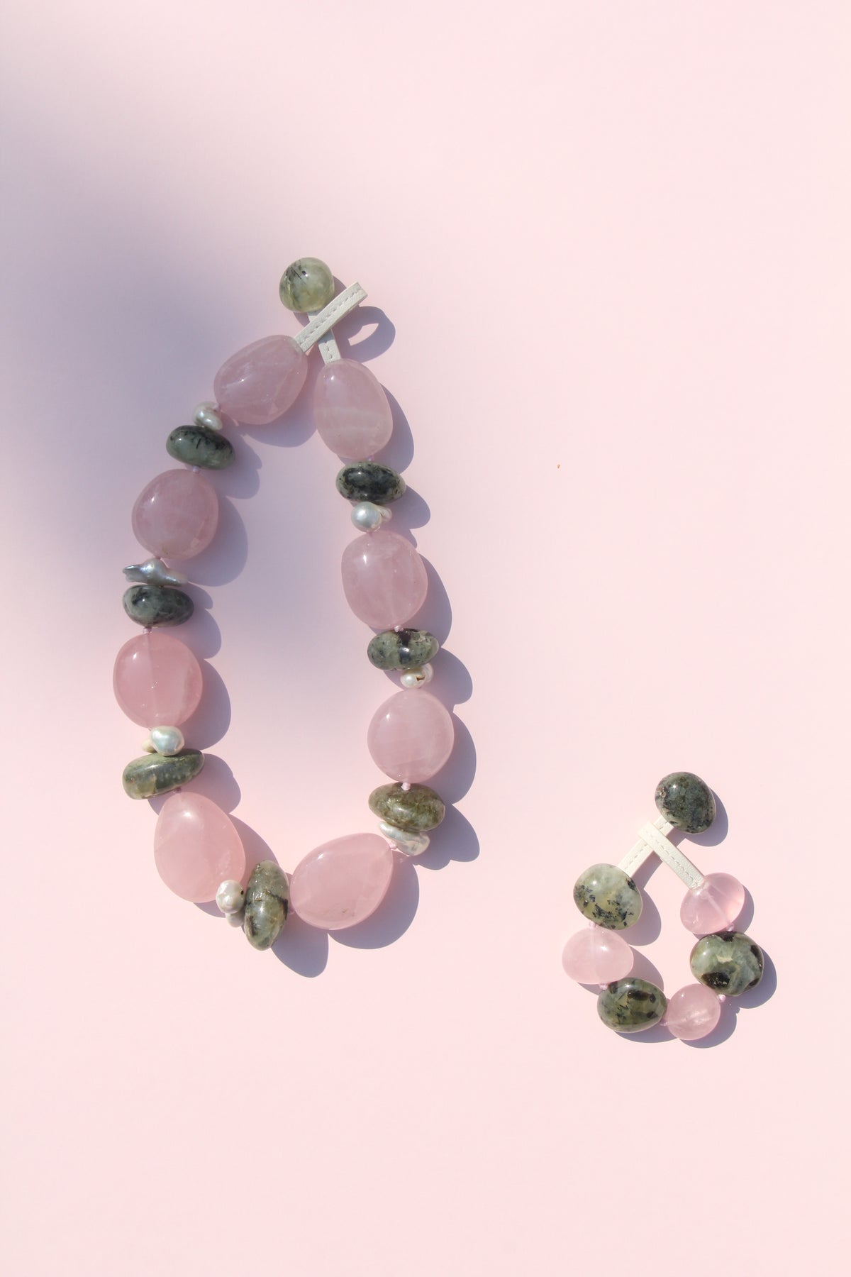 Bracelet: rose quartz, prehnite