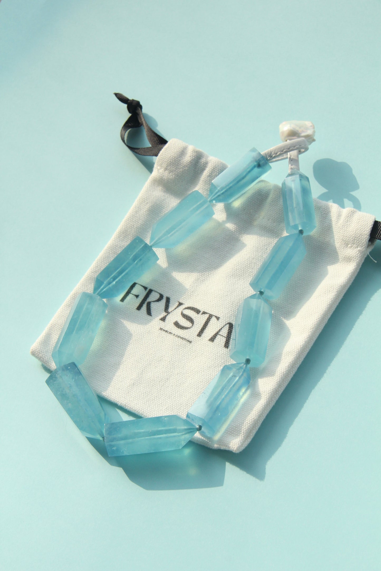 Necklace: aquamarine, pearls