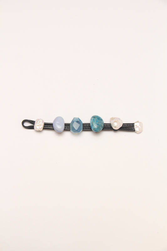 Bracelet: blue lace agate, aquamarine, blue apatite, pearls