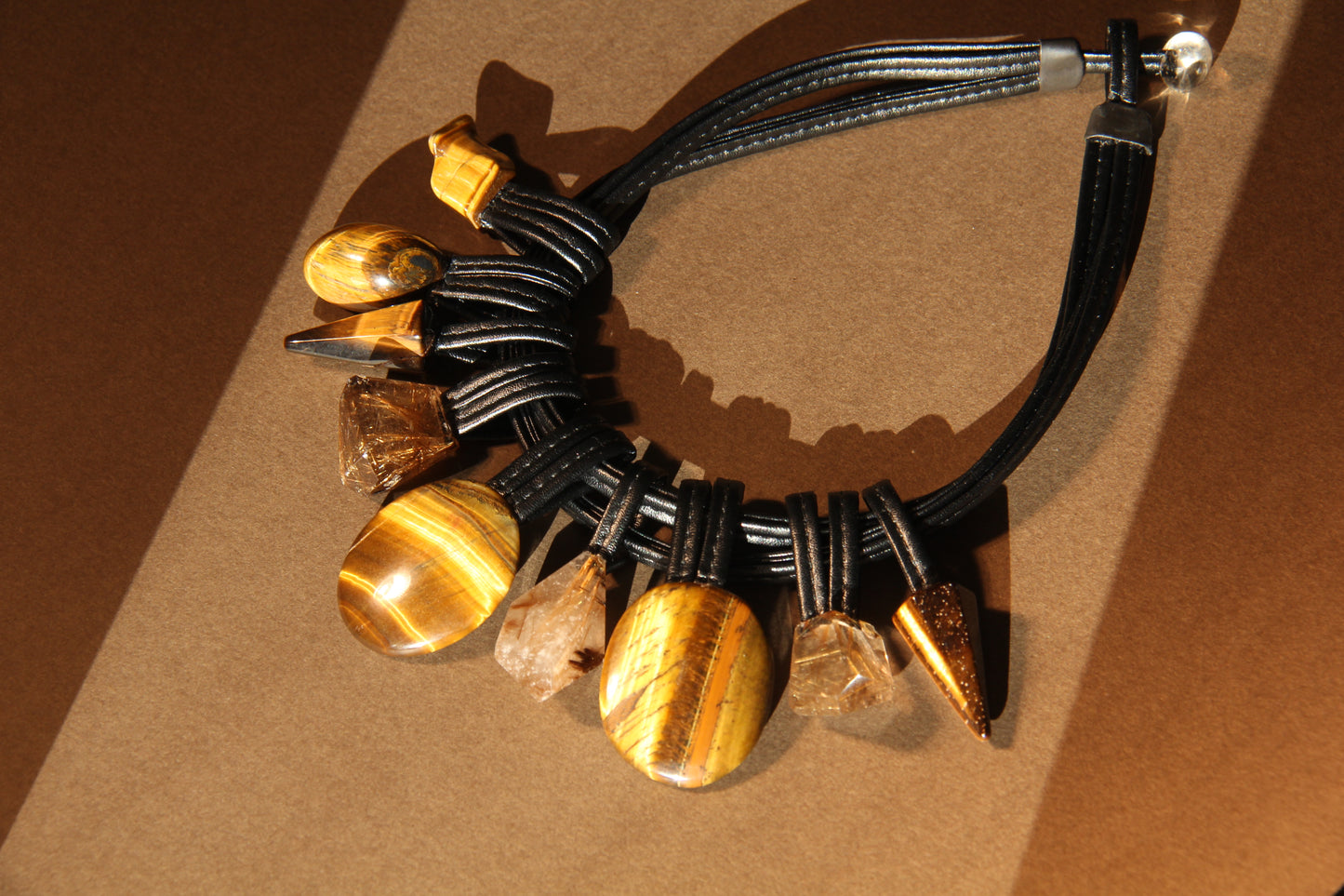 Chunky Crystal Necklace/Chunky Statement Necklace: tiger‘s eye, golden hair rutilated quartz