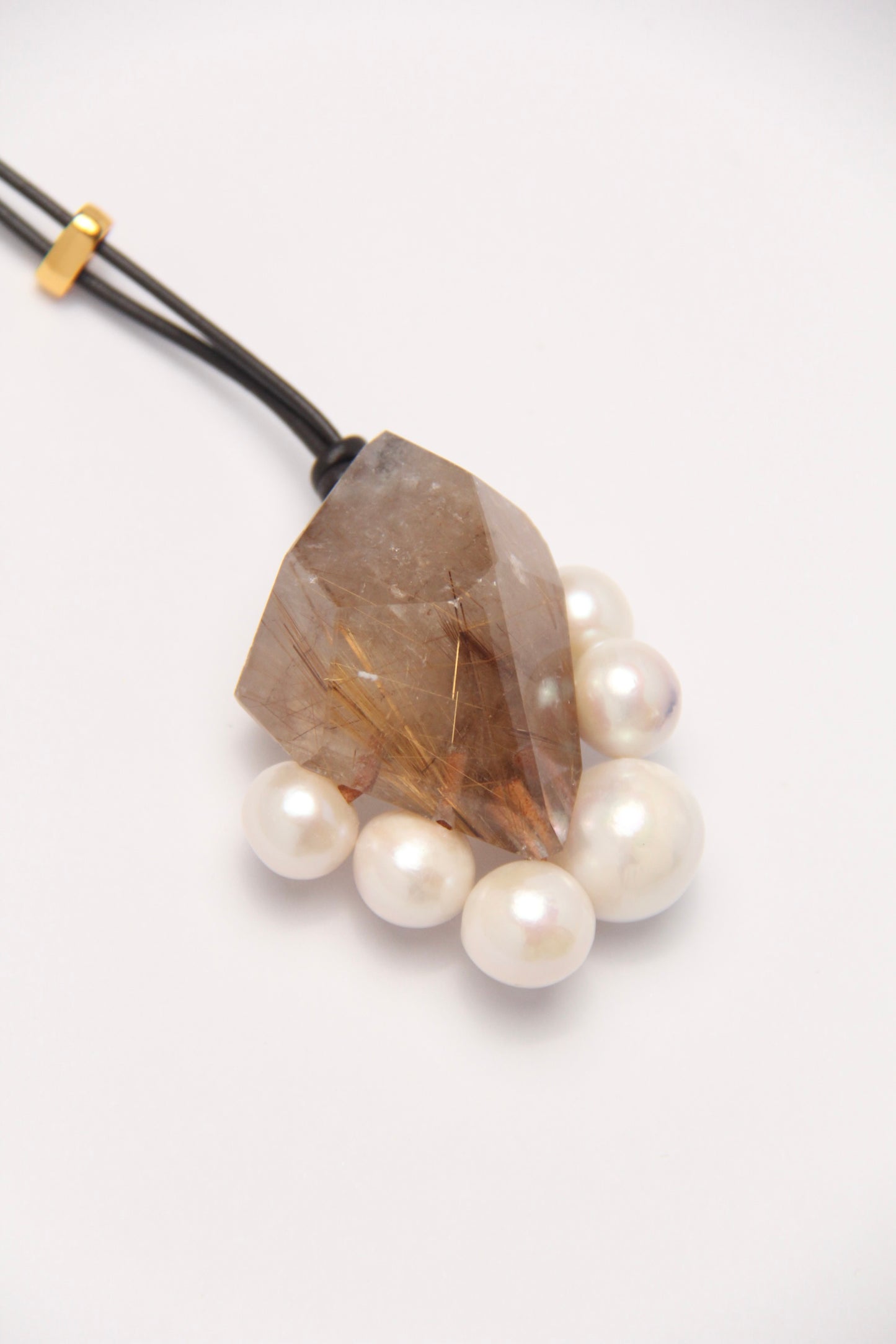 Pendant: rutilated quartz, pearls