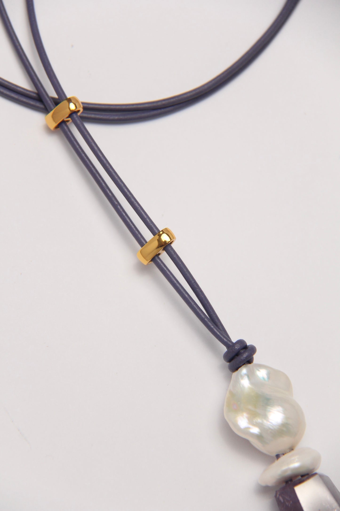 Pendant: amethyst, pearls