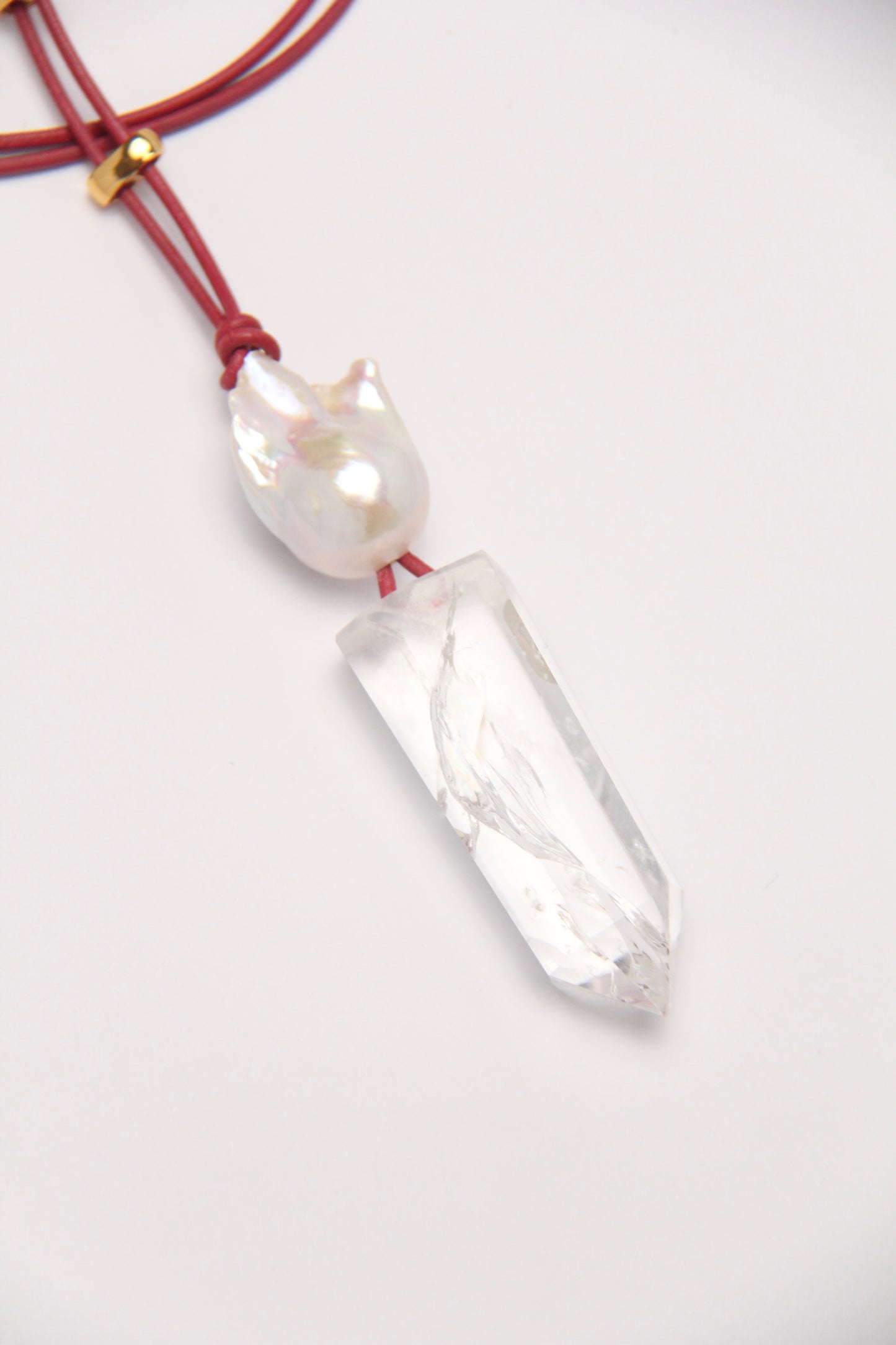 Pendant: quartz, pearl