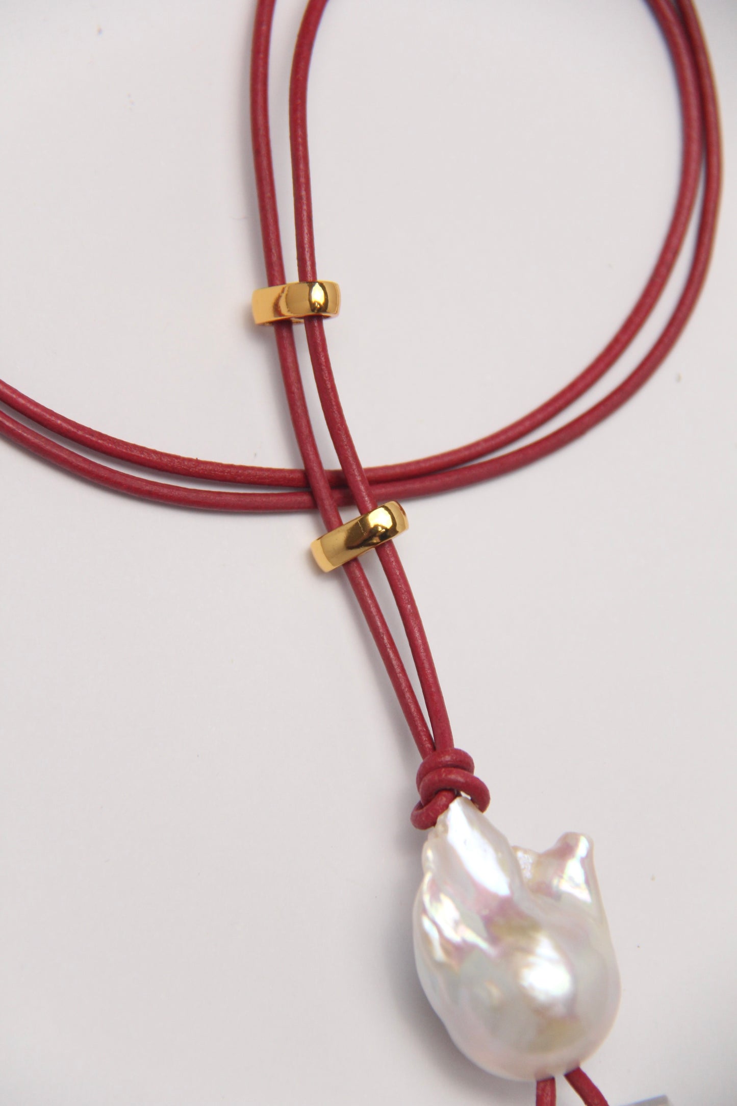 Pendant: quartz, pearl