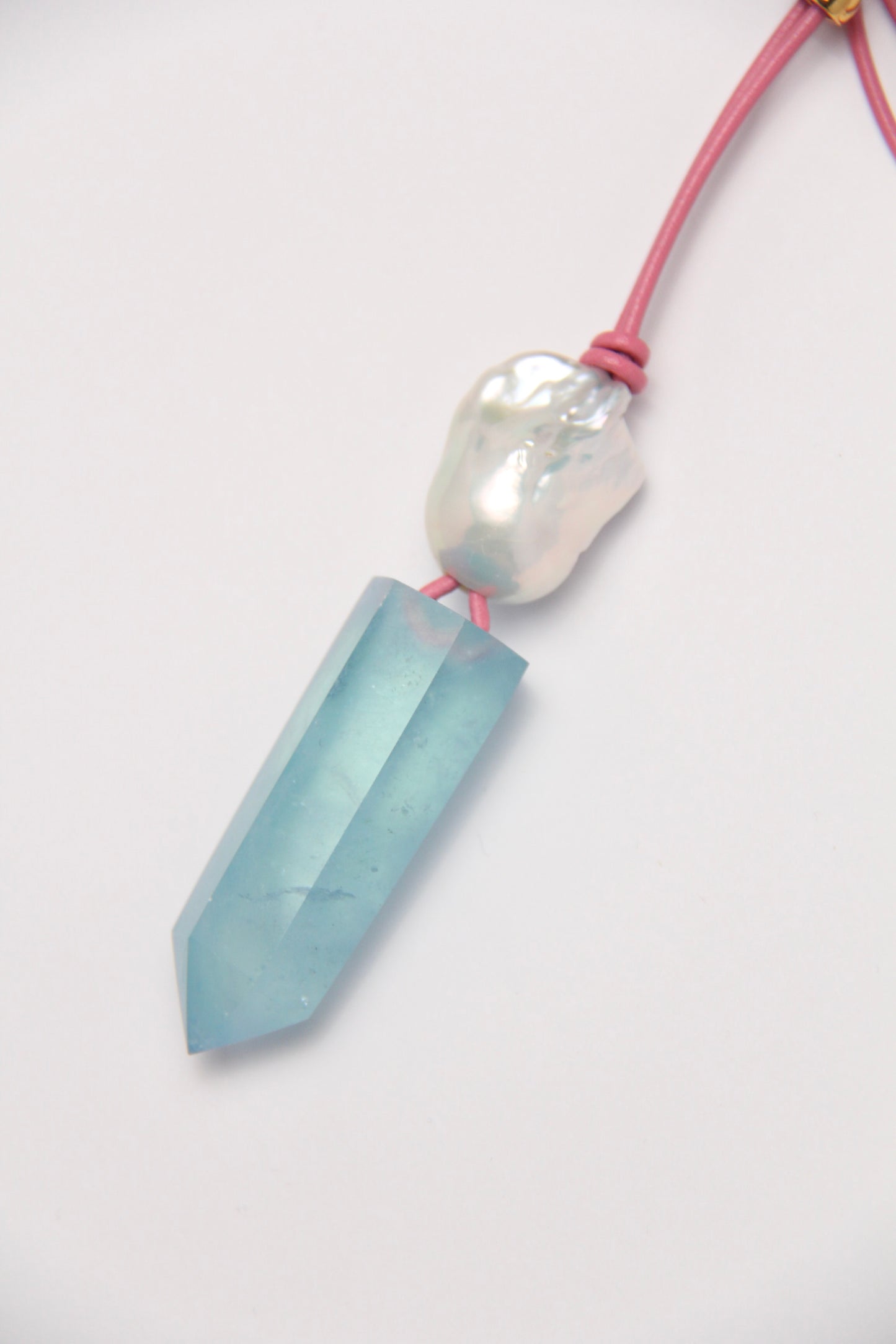 Pendant: aquamarine, pearl