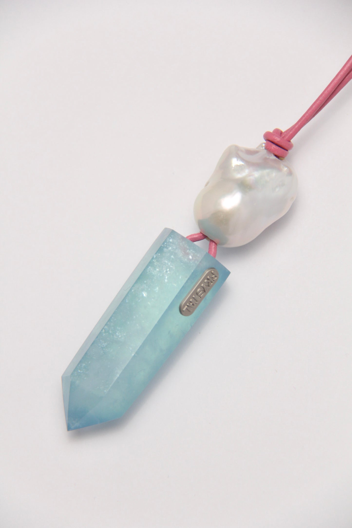 Pendant: aquamarine, pearl