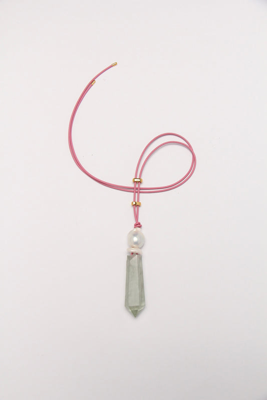 Pendant: prasem quartz, pearls