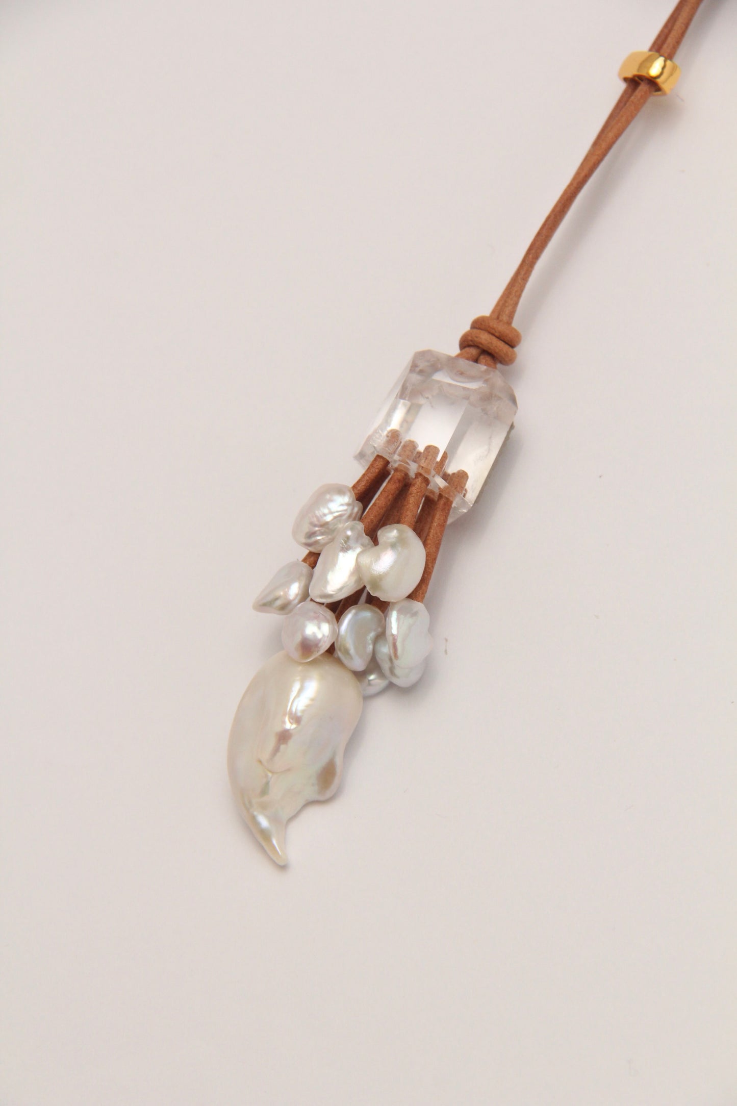 Pendant: quartz, pearls