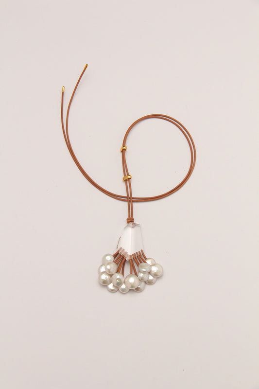 Pendant: quartz, pearls