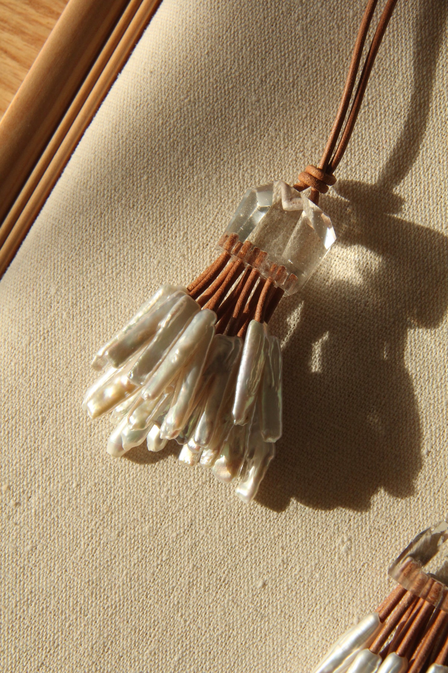 Pendant: quartz, pearls