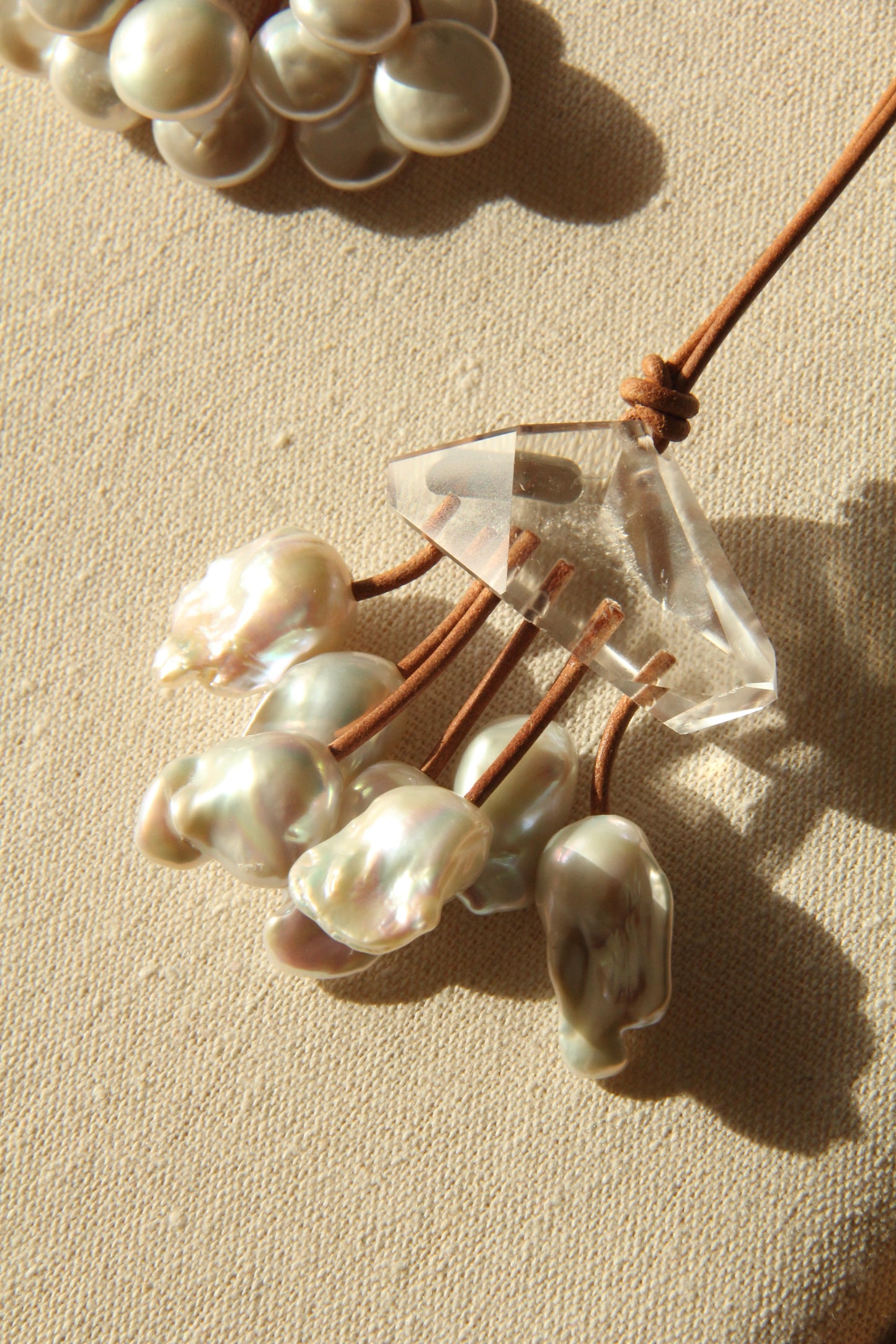 Pendant: quartz, pearls