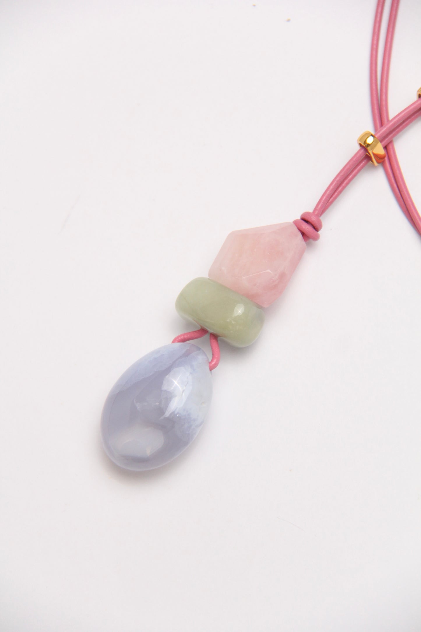 Pendant: morganite, blue lace agate