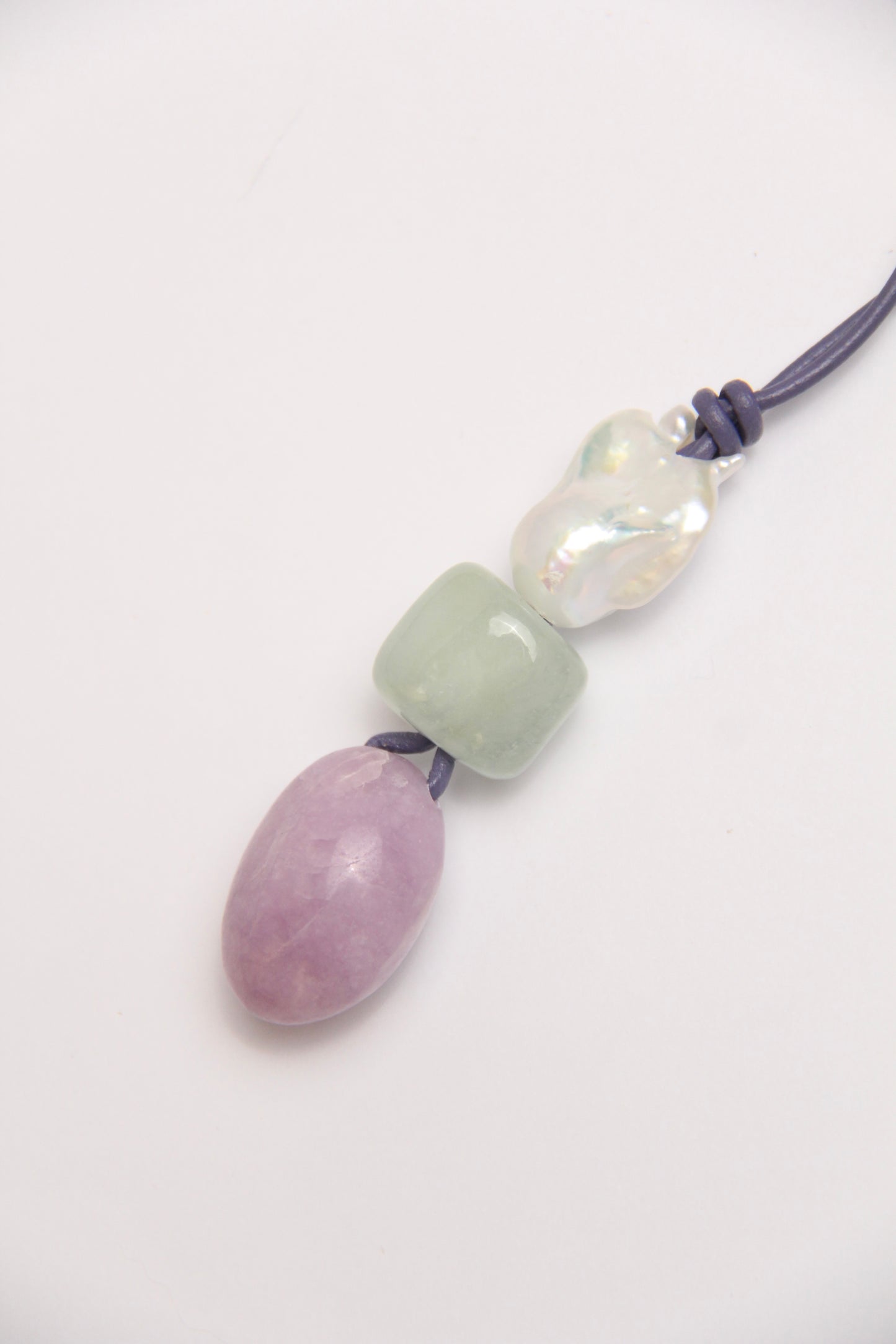 Pendant: pearl, morganite, lepidolite