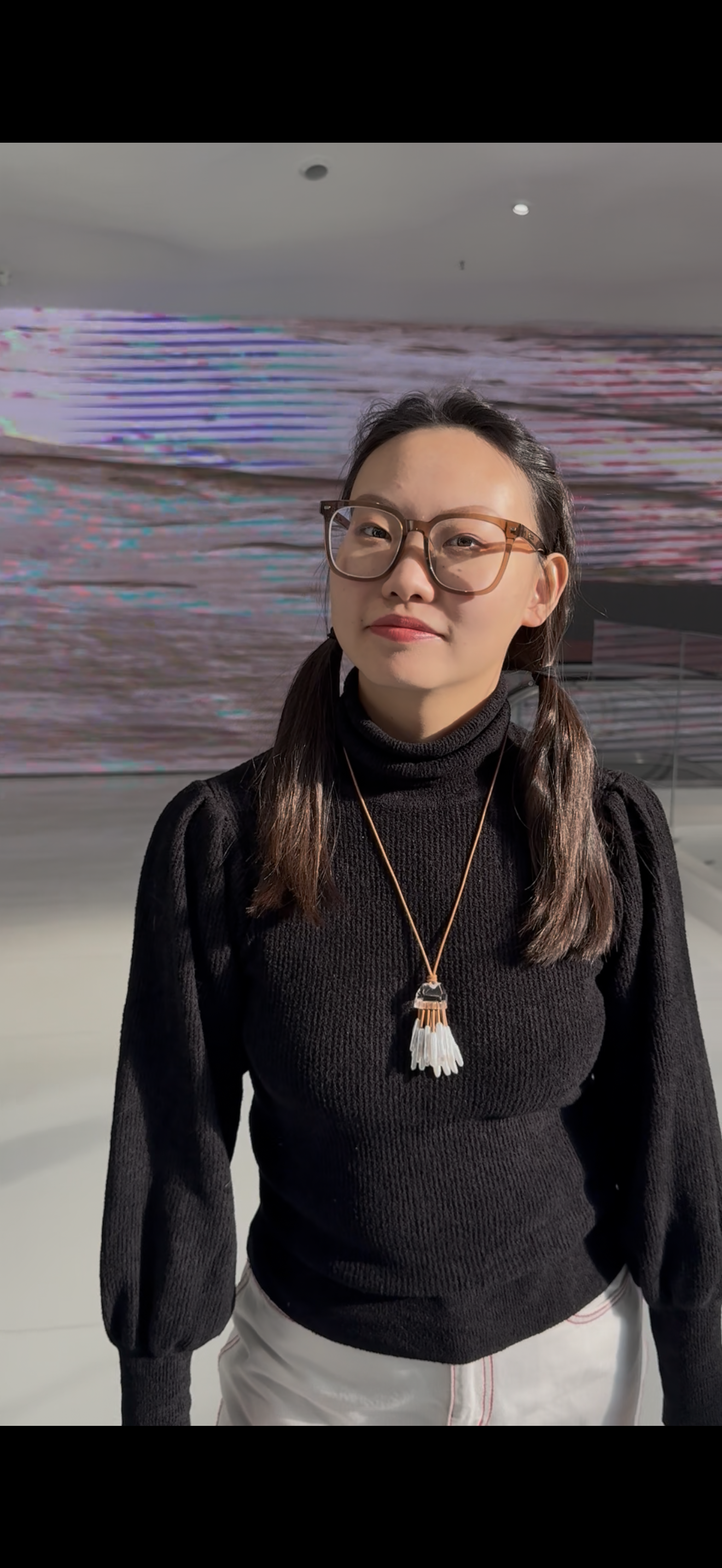 Pendant: quartz, pearls