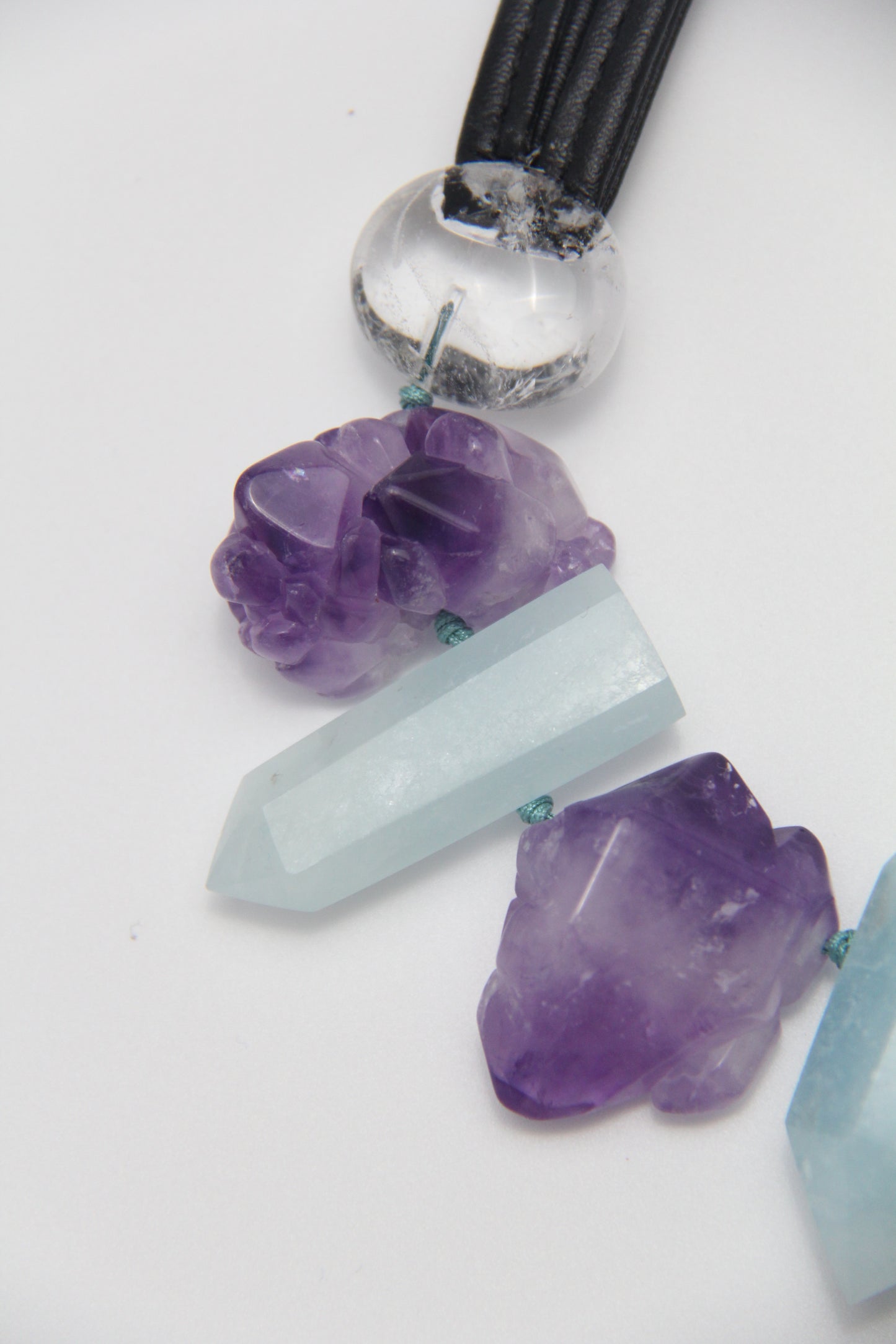 Chunky Crystal Necklace/Chunky Statement Necklace: aquamarine, amethyst, citrine, white crystal Length: 20.69inch (52.5cm) Weight: 6.19oz (175.49g)