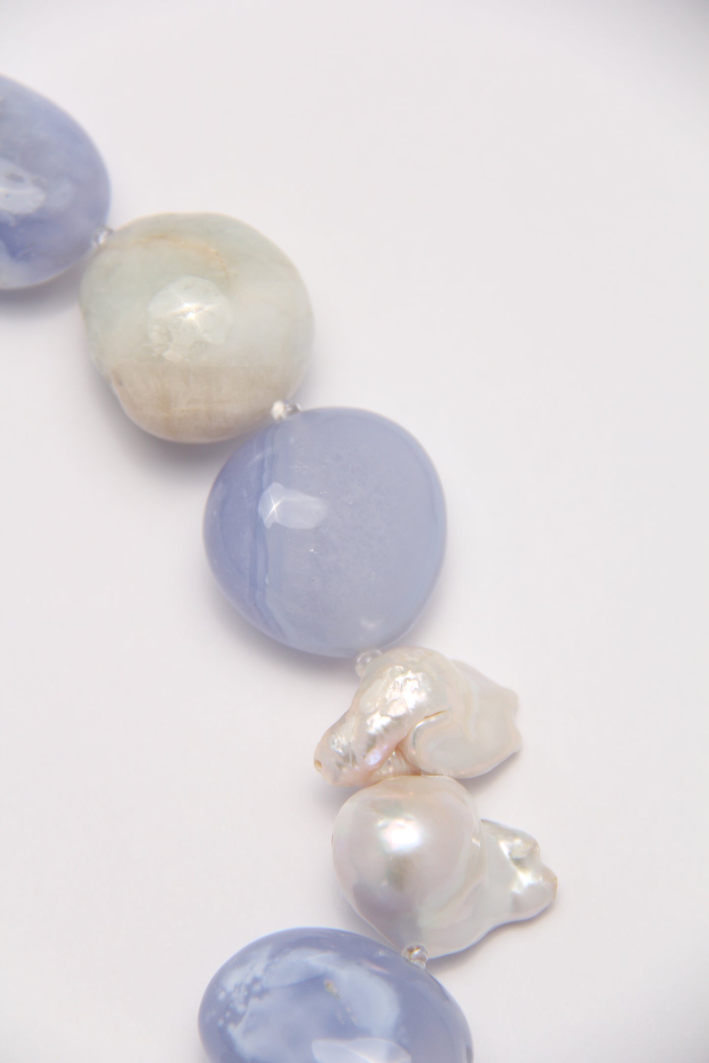 Necklace: morganite, blue lace agate, pearls