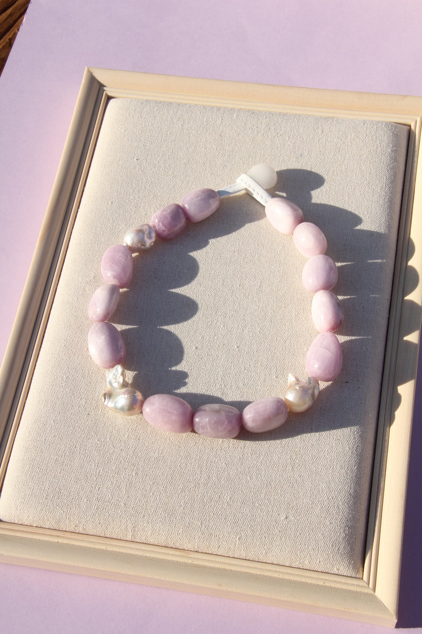 Necklace: kunzite, pearls