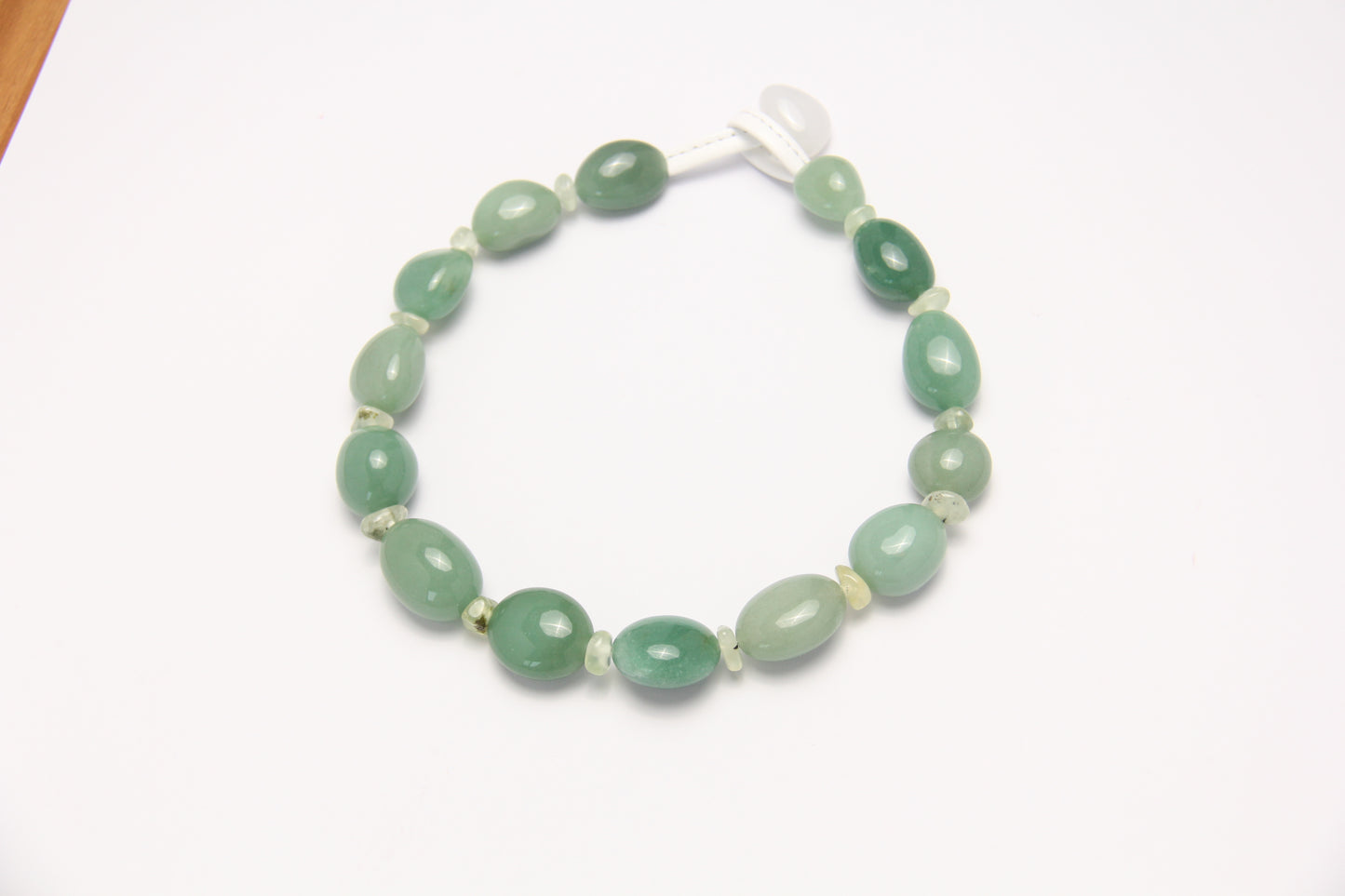 Necklace: green aventurine, prehnite