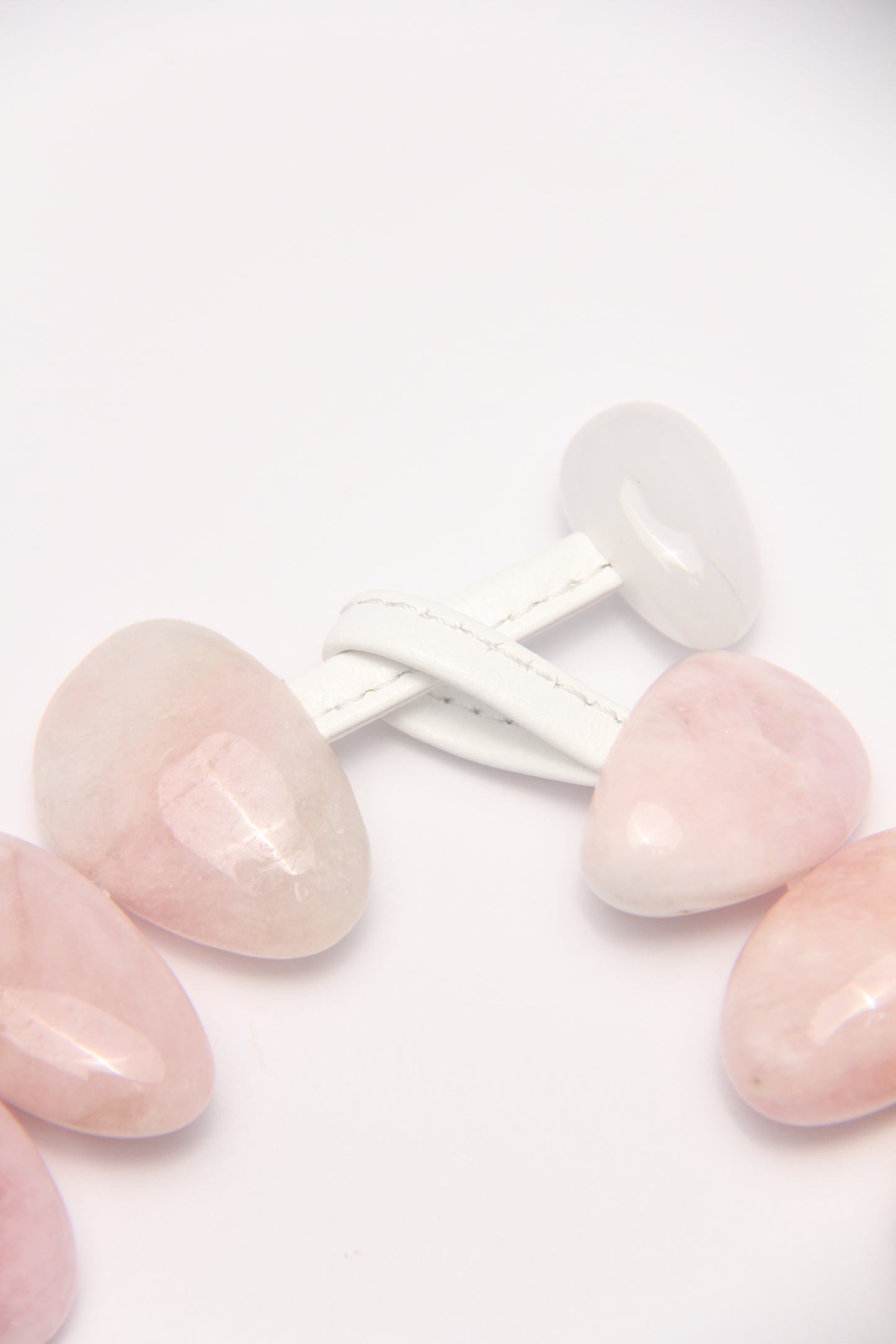 Necklace: morganite