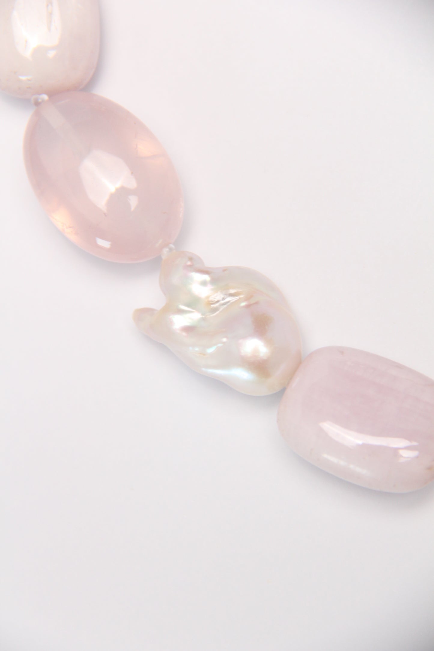 Necklace: kunzite, rose quartz, pearls