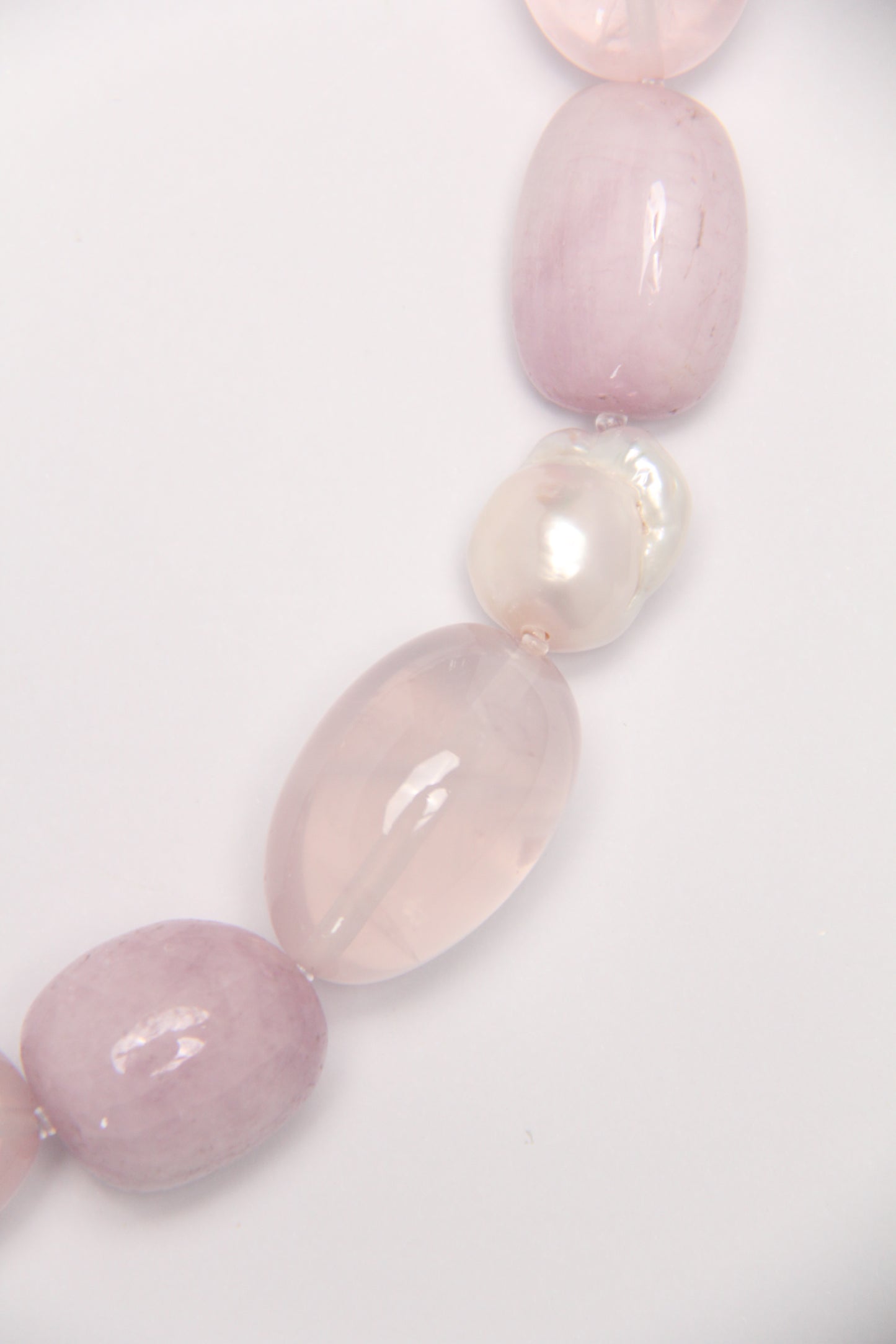 Necklace: kunzite, rose quartz, pearls