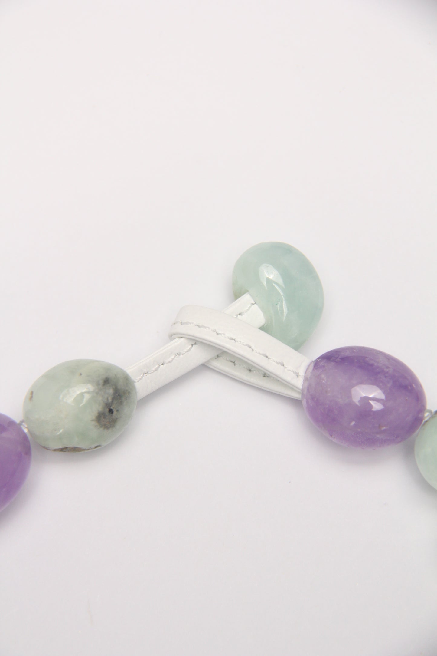 Necklace: amethyst, prehnite