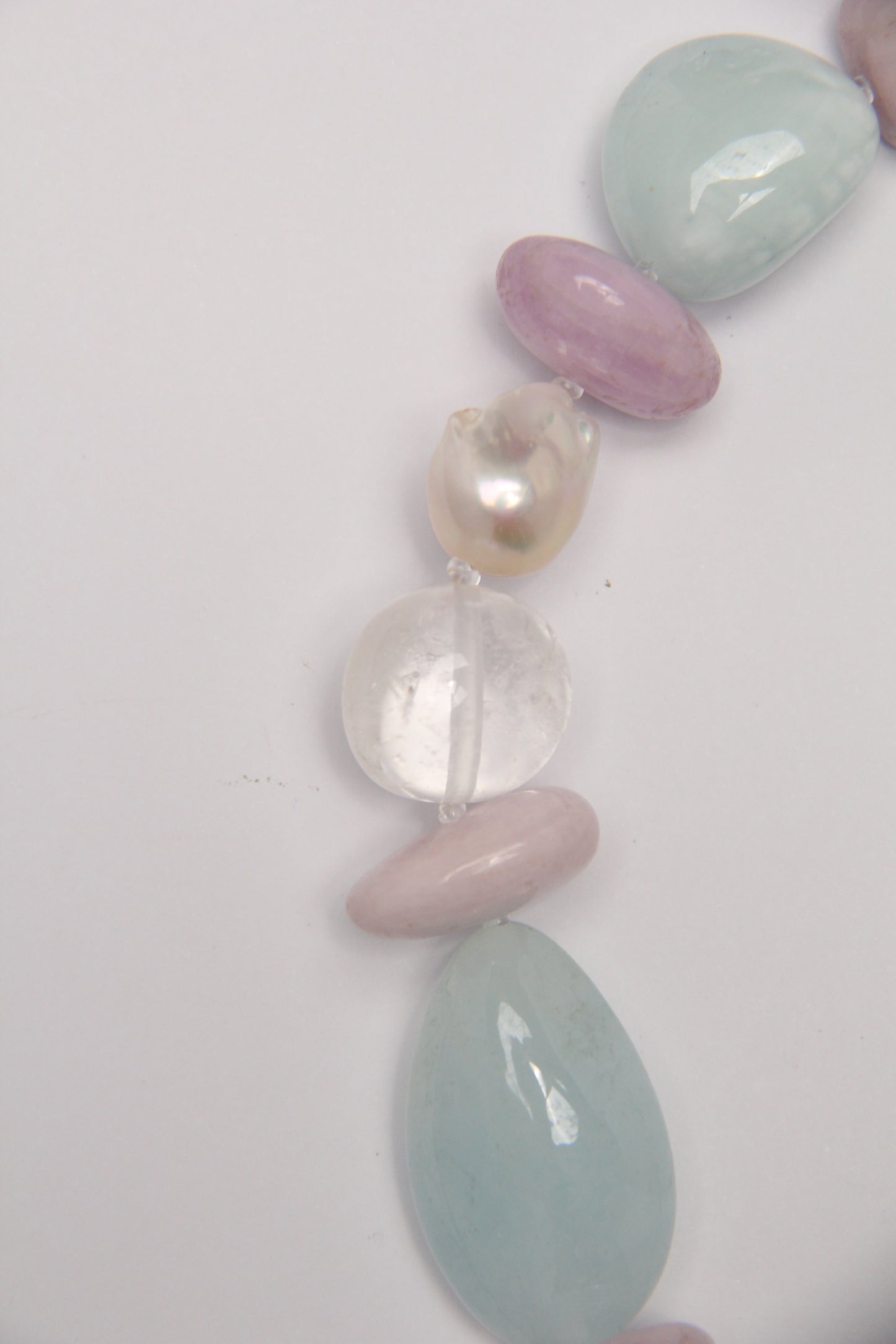 Necklace: aquamarine, kunzite, quartz, pearls