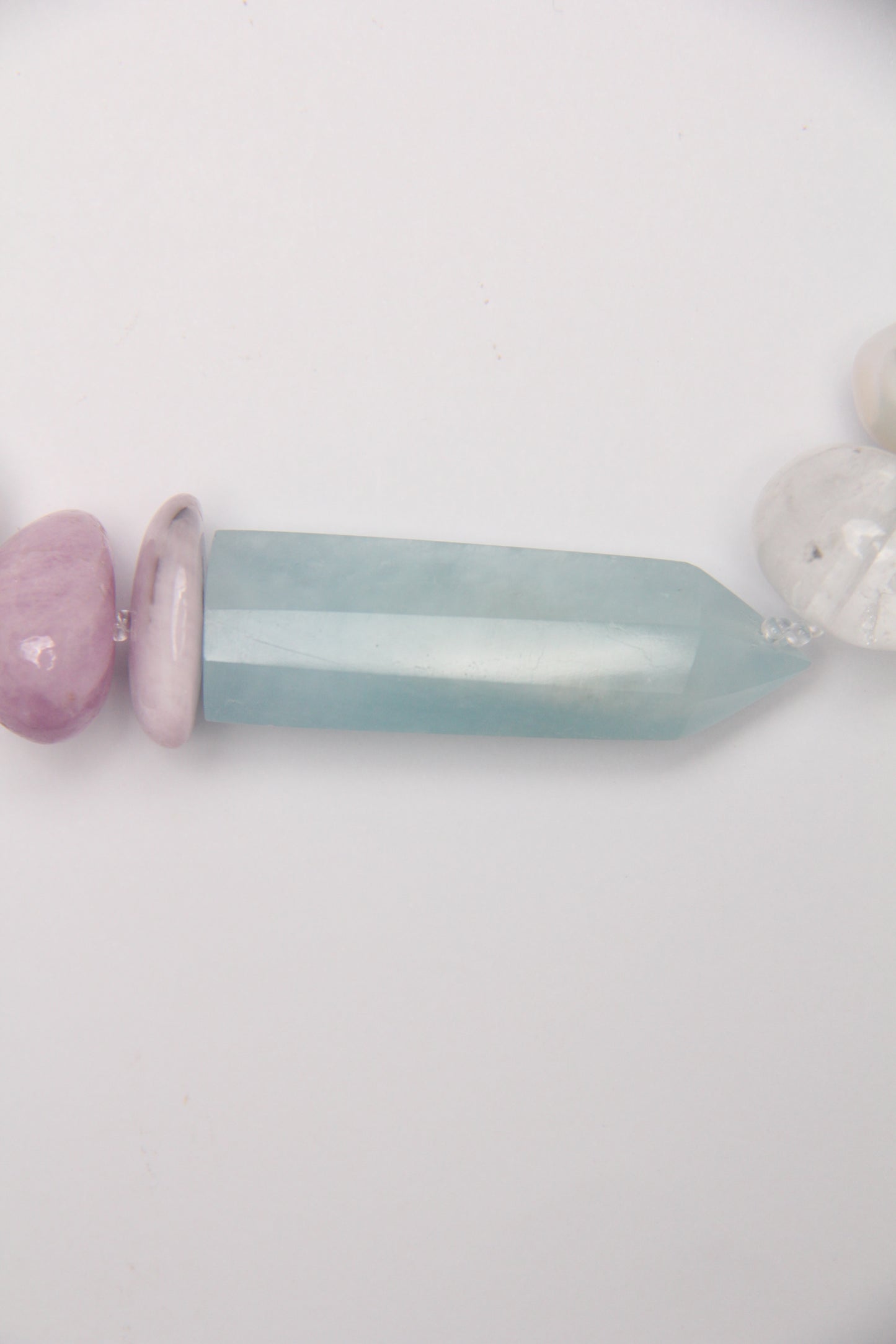 Necklace: aquamarine, kunzite, quartz, pearls