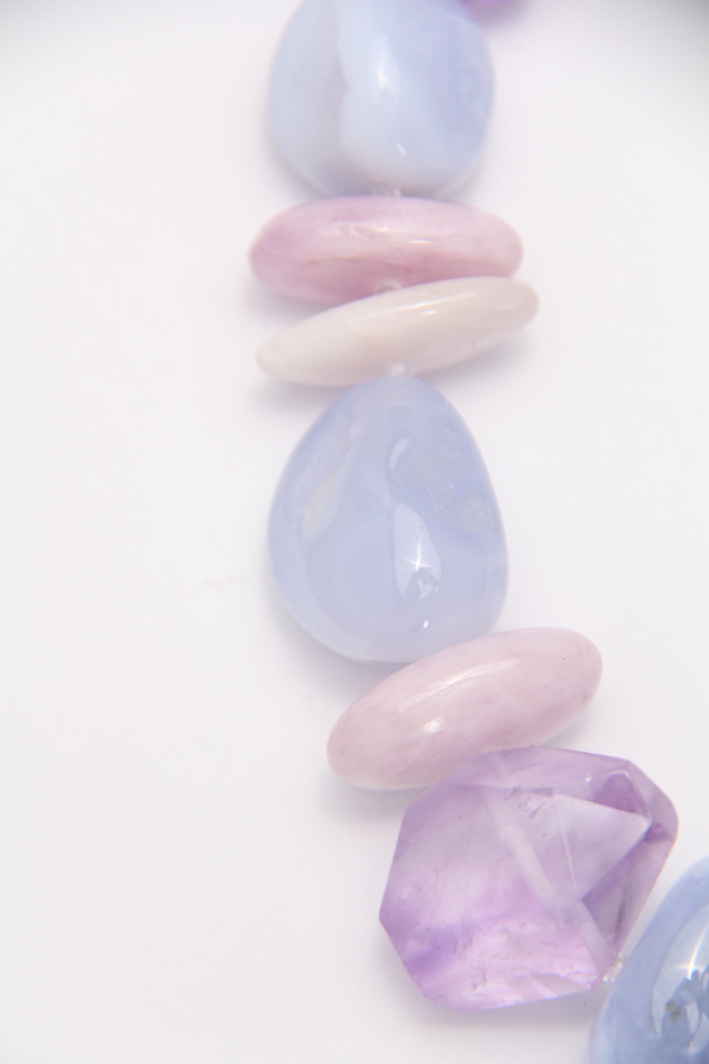 Necklace: blue lace agate, amethyst, kunzite