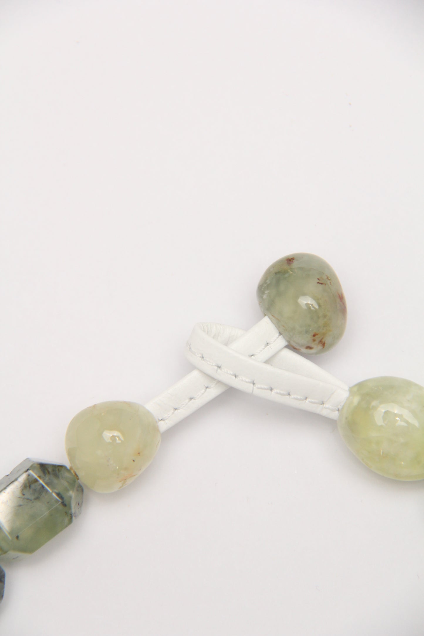 Necklace: prehnite, citrine