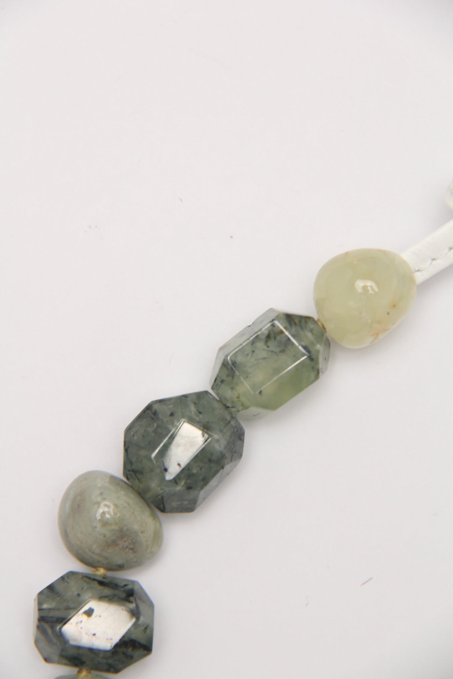 Necklace: prehnite, citrine