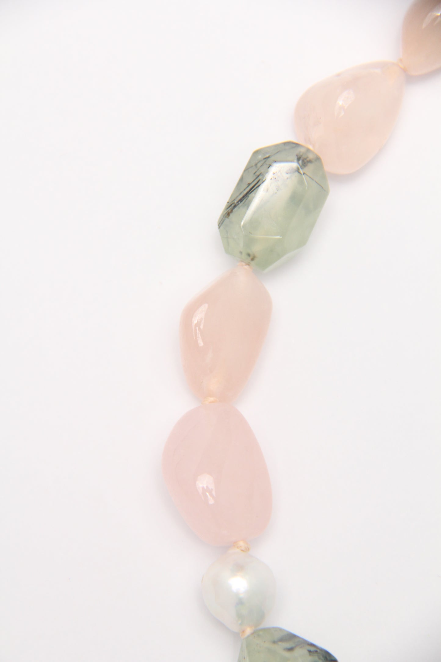 Necklace: morganite, prehnite, pearls