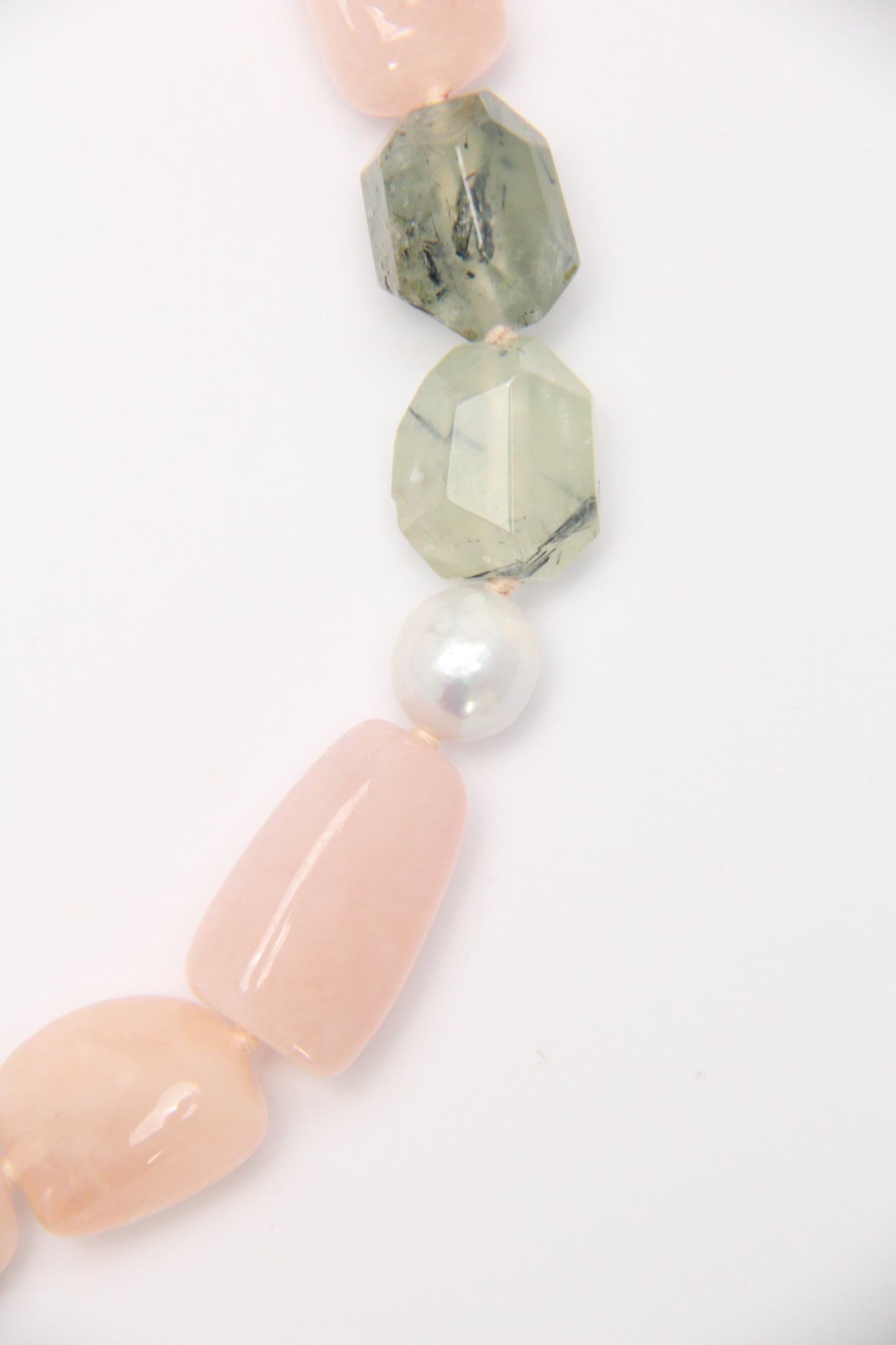 Necklace: morganite, prehnite, pearls