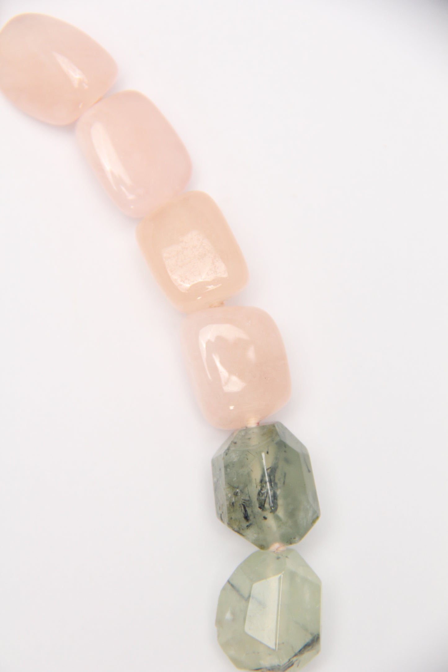 Necklace: morganite, prehnite, pearls