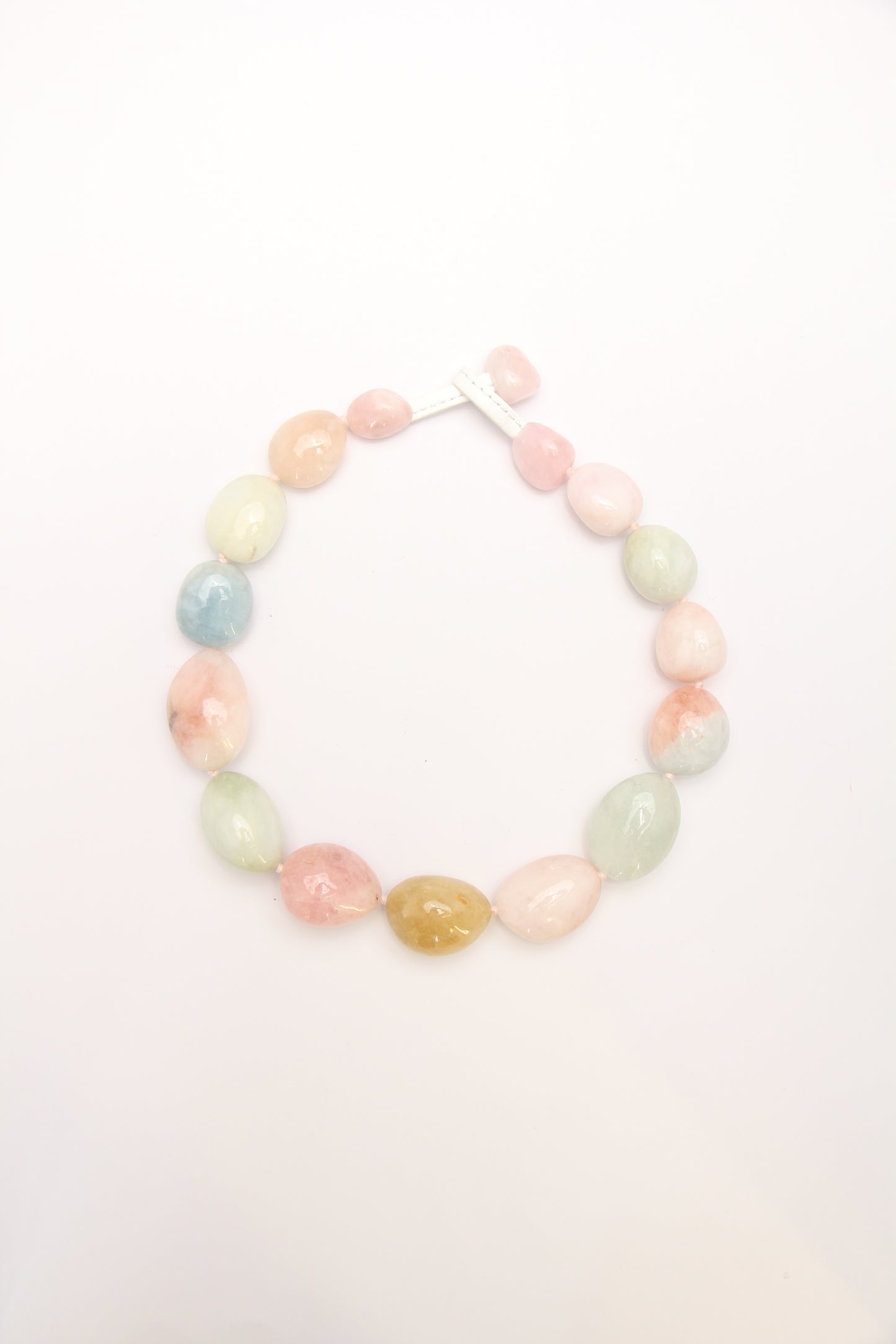 Necklace: morganite